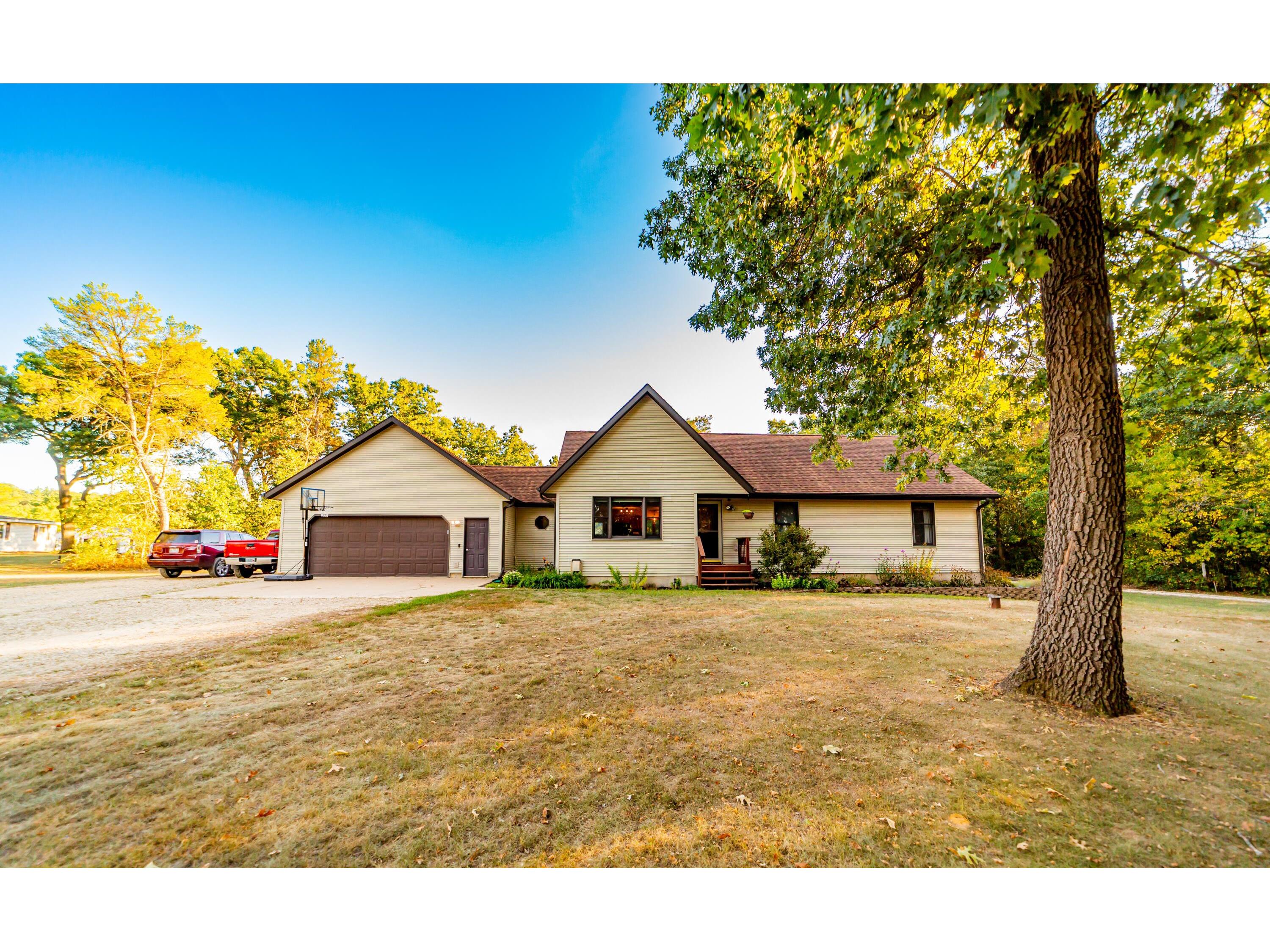 10055 Impala Sparta WI 54656 1848804 image1