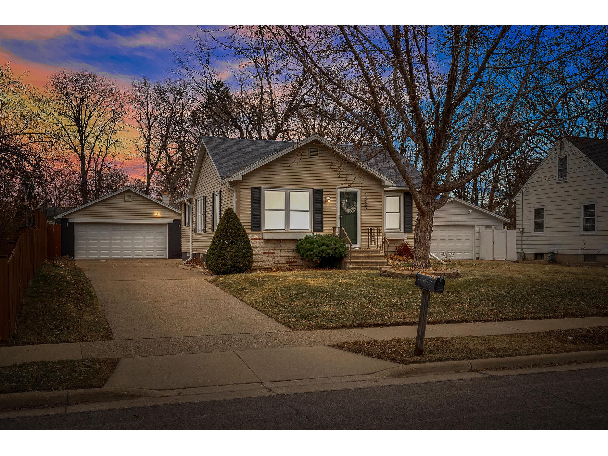 1007 Wilson Onalaska WI 54650 1954154 image1