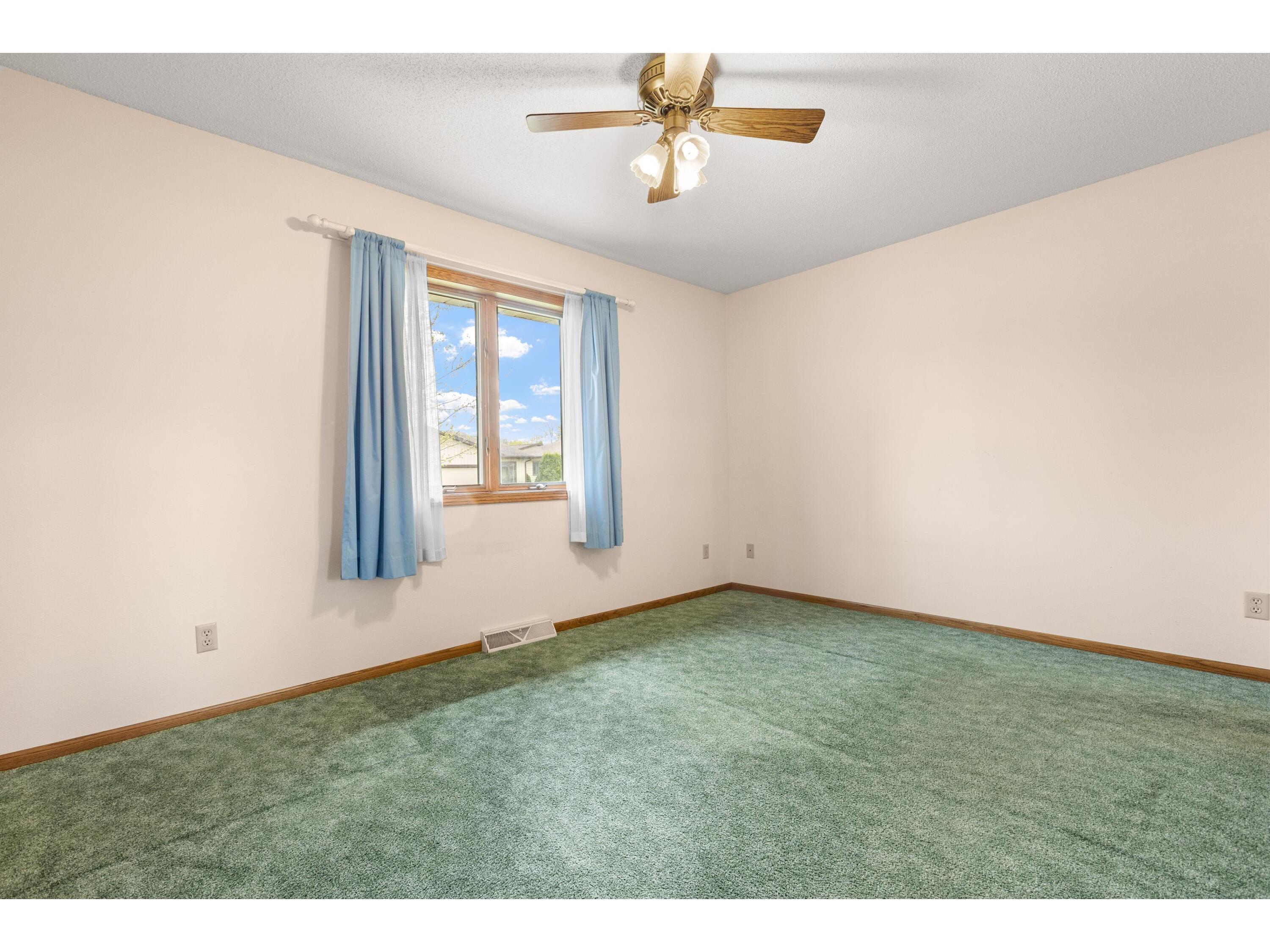1008 Whispering Winds Onalaska WI 54650 1958835 image11
