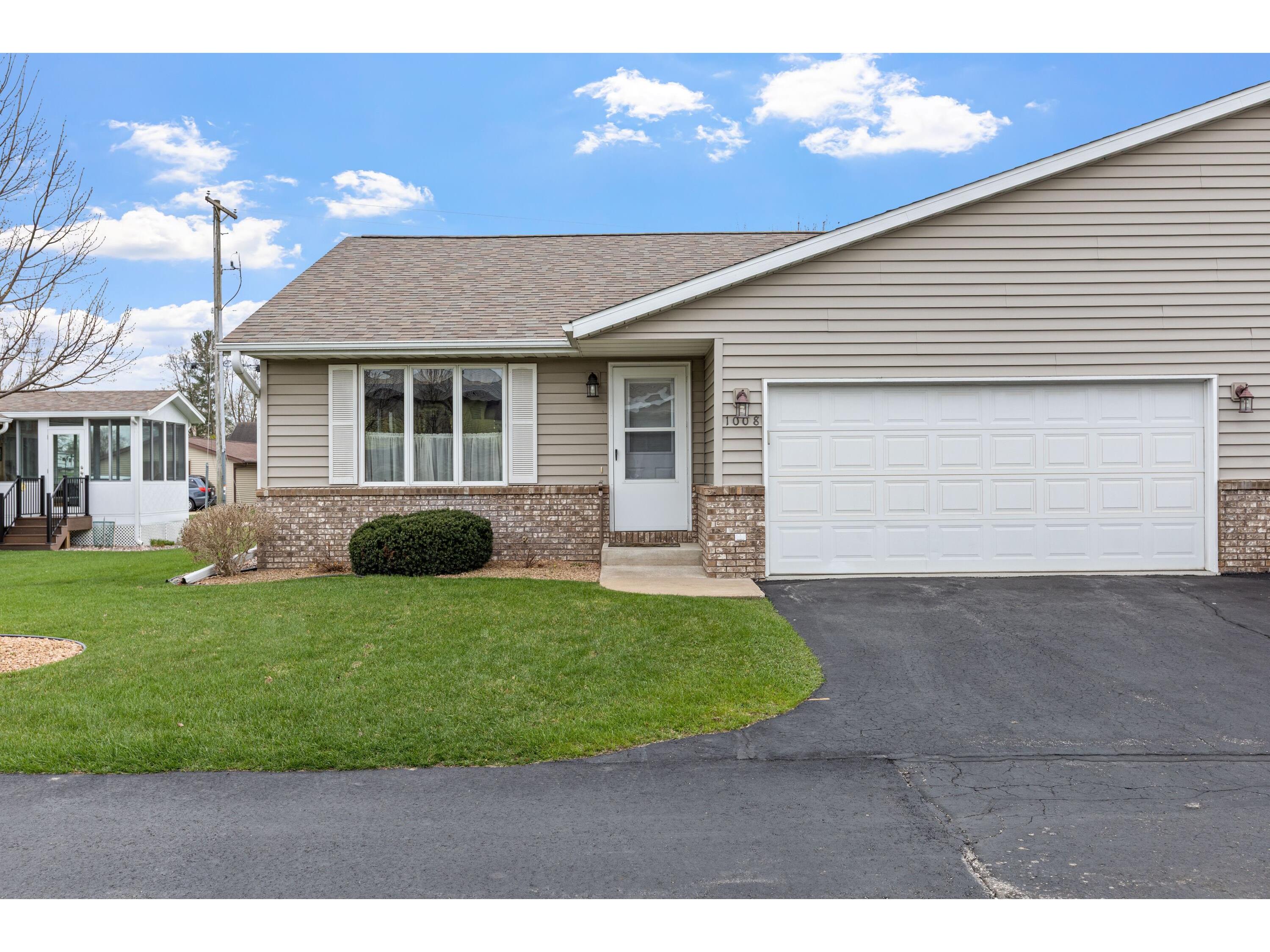 1008 Whispering Winds Onalaska WI 54650 1958835 image3