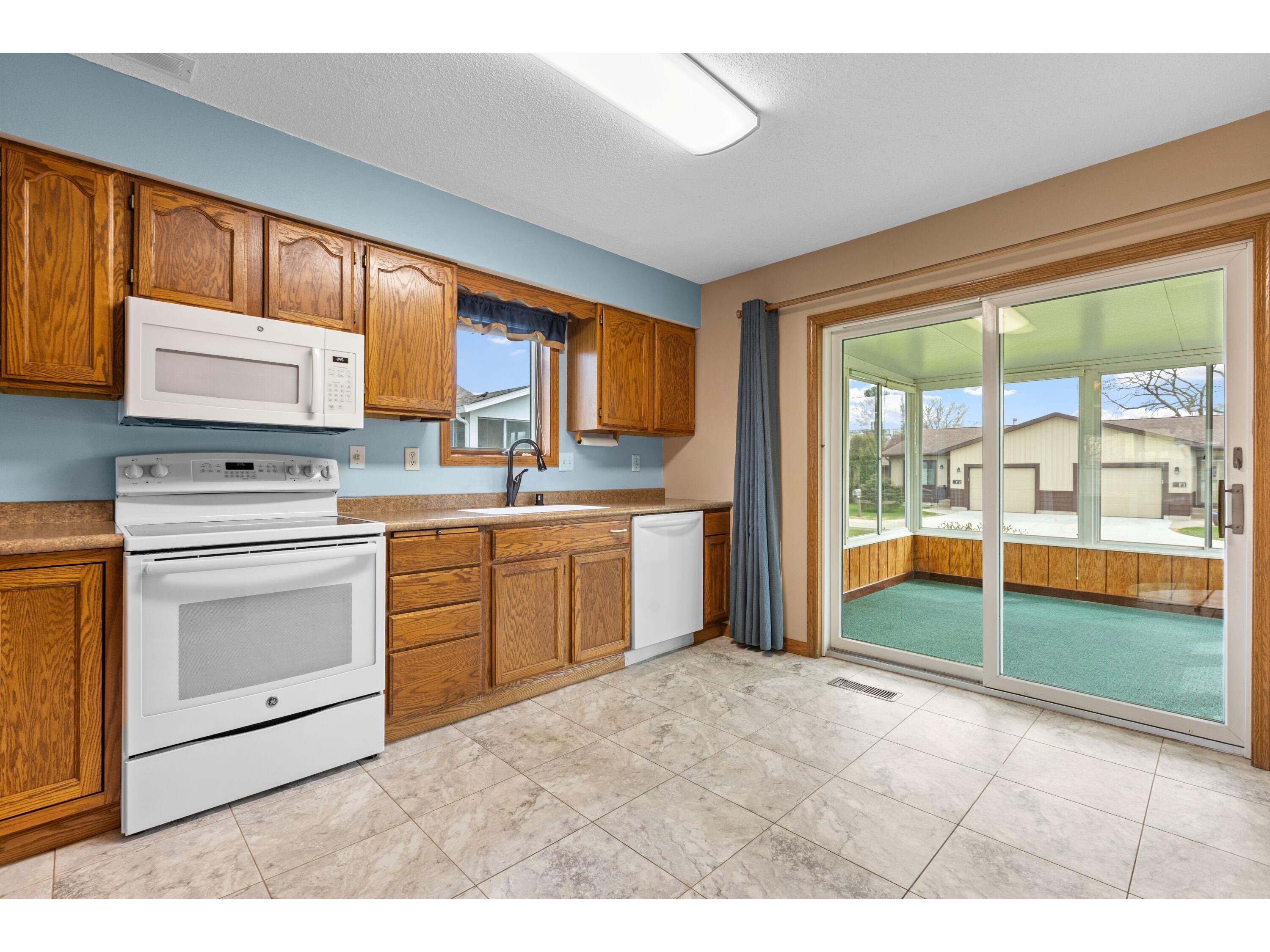 1008 Whispering Winds Onalaska WI 54650 1958835 image8