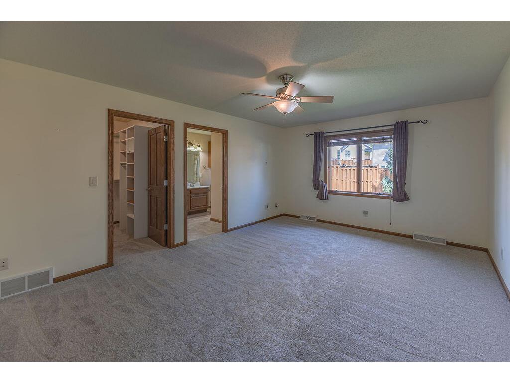 1009 Windhill Onalaska WI 54650 1959386 image27