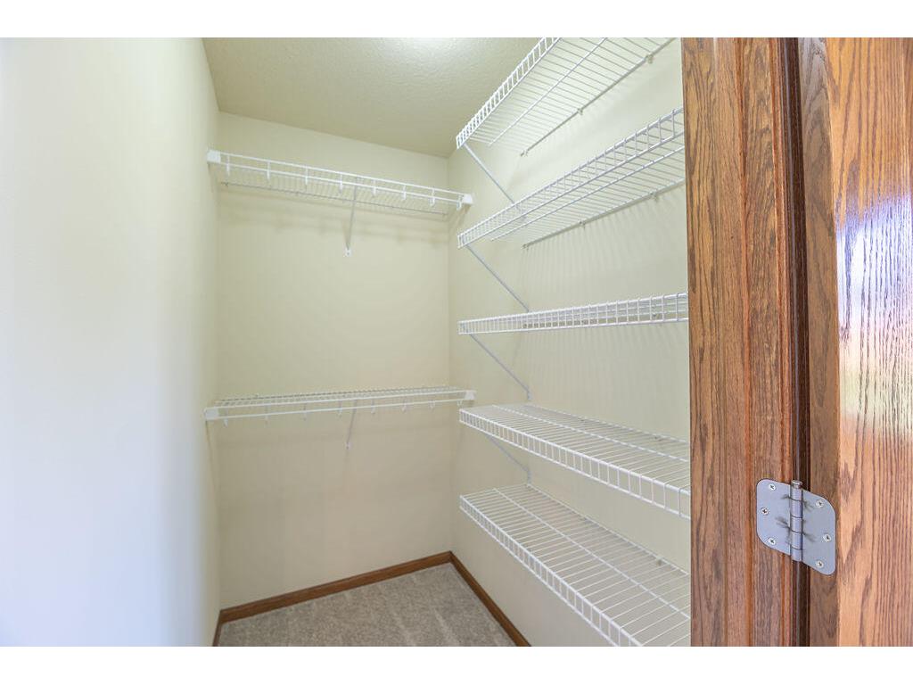 1009 Windhill Onalaska WI 54650 1959386 image32