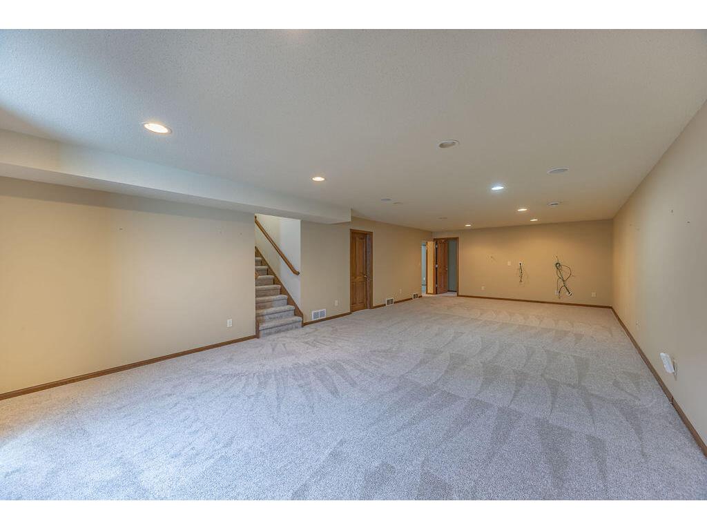 1009 Windhill Onalaska WI 54650 1959386 image36