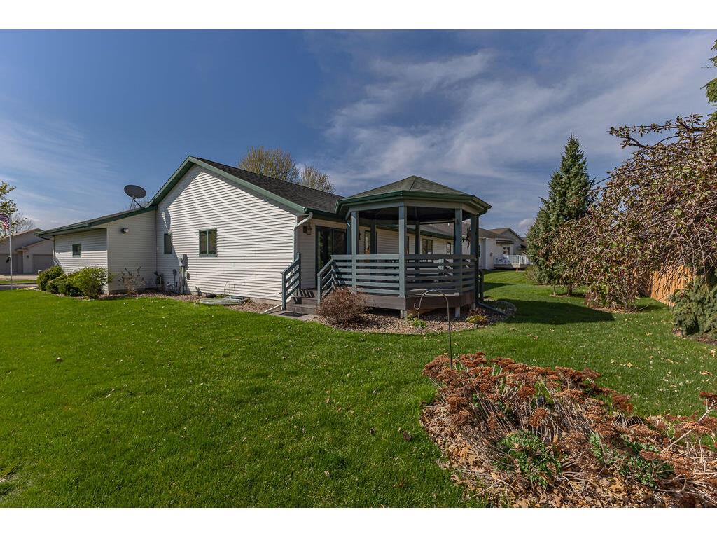 1009 Windhill Onalaska WI 54650 1959386 image48