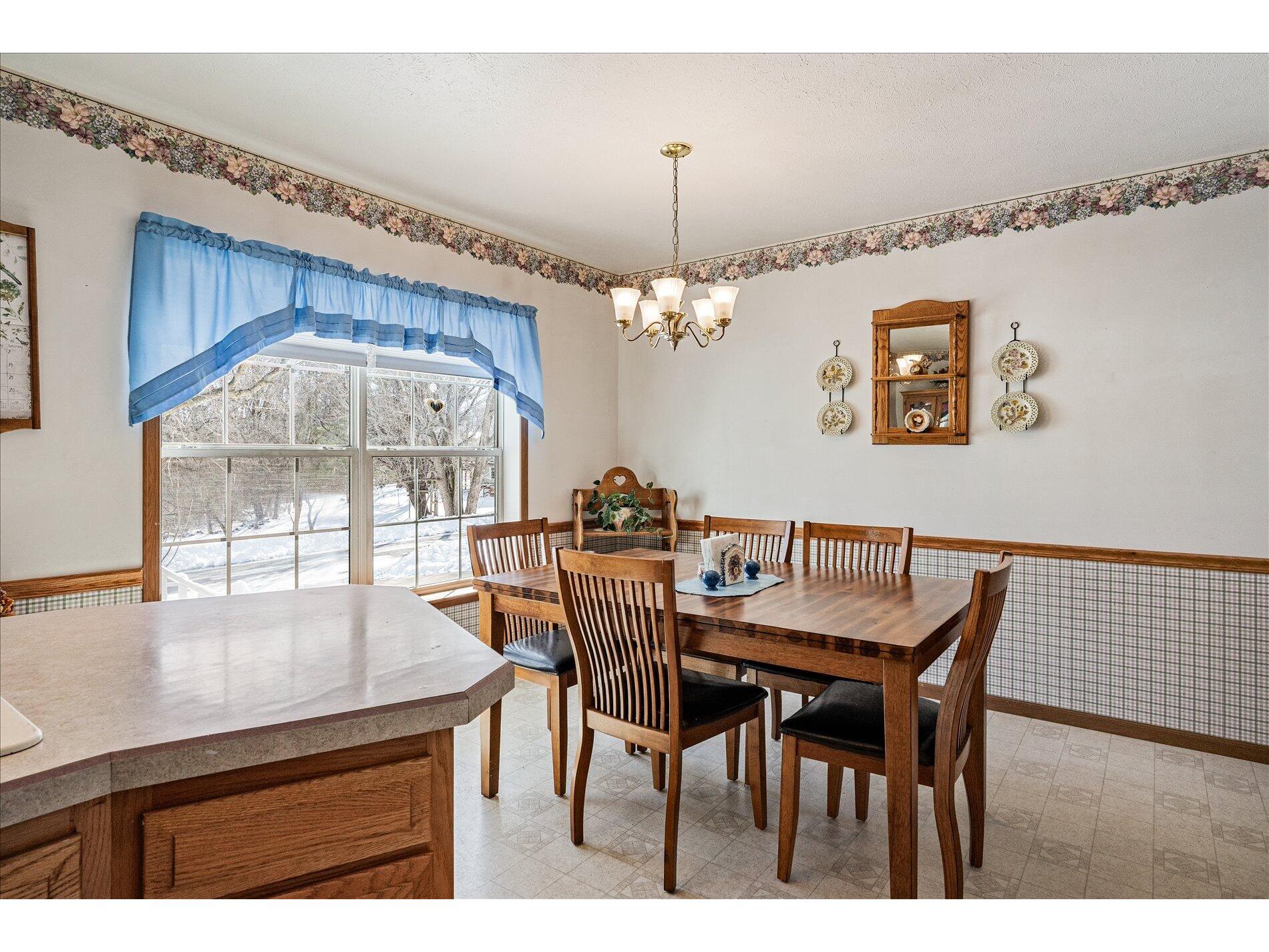 101 Masrud Westby WI 54667 1954375 image4