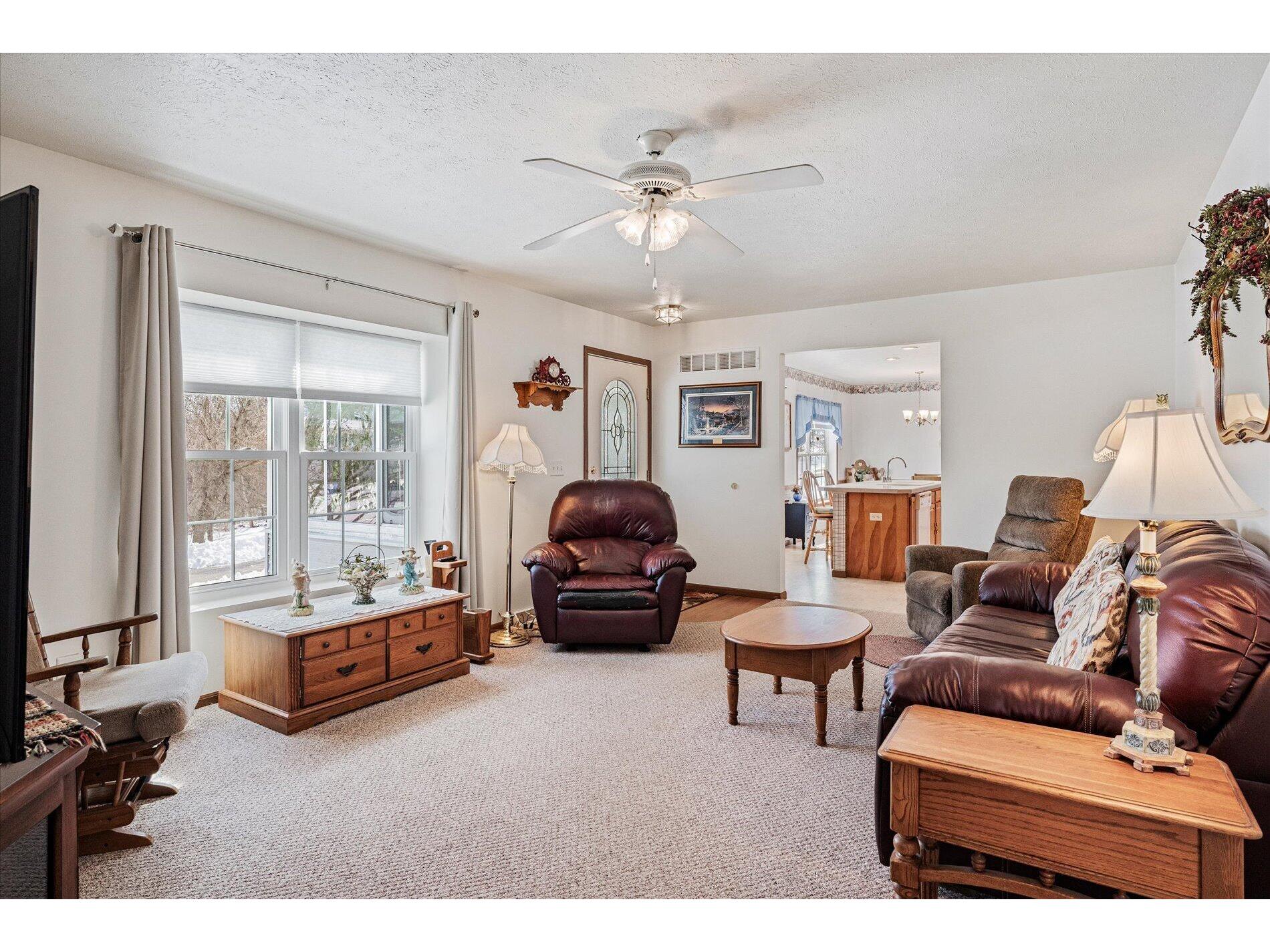 101 Masrud Westby WI 54667 1954375 image8