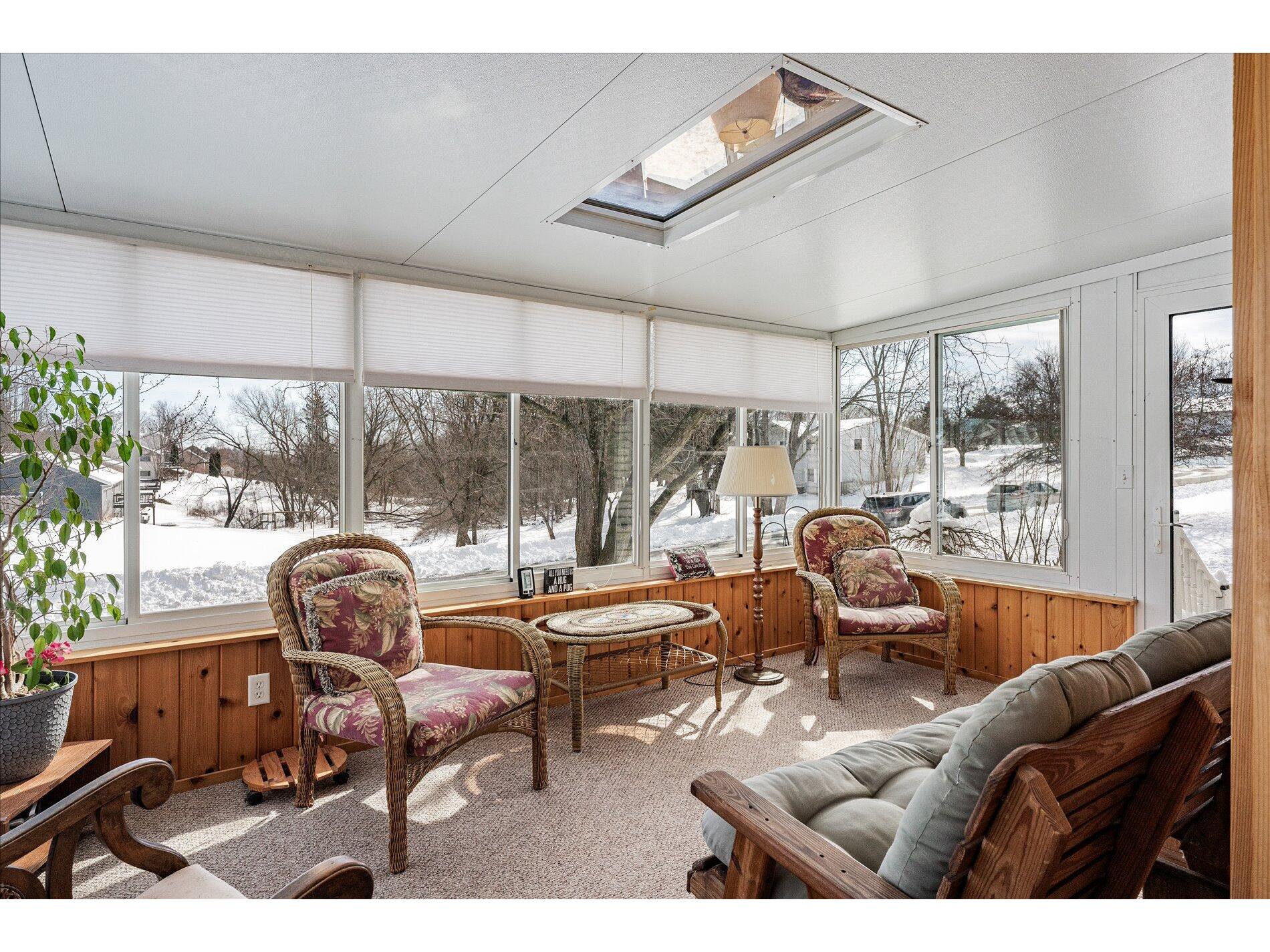 101 Masrud Westby WI 54667 1954375 image9