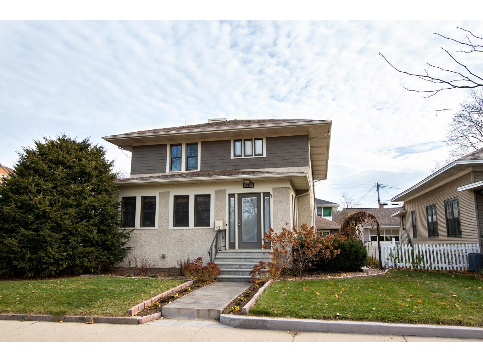 101 17th St S La Crosse WI 54601 1773233 image1