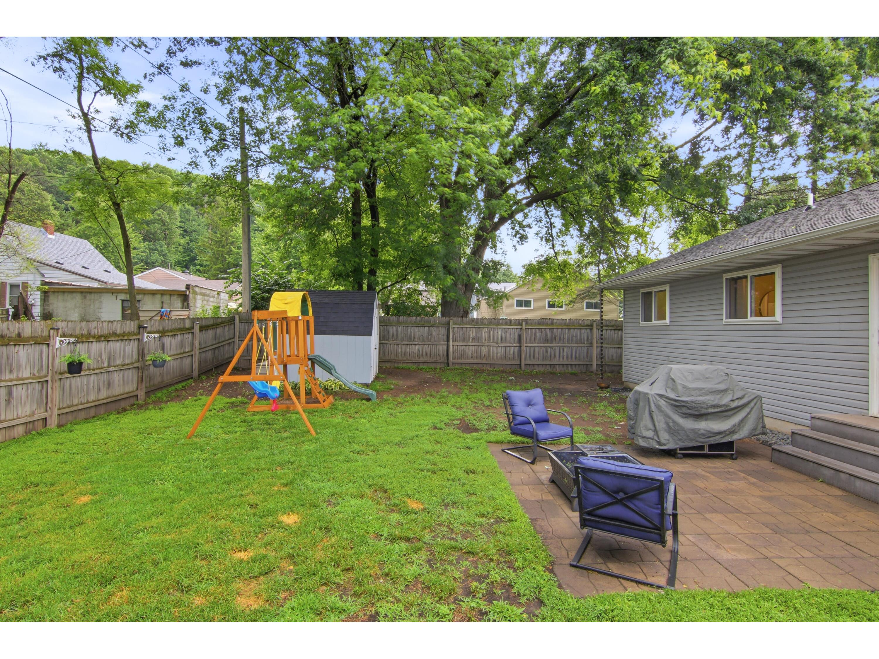 1010 Malden Eau Claire WI 54703 1971192 image28