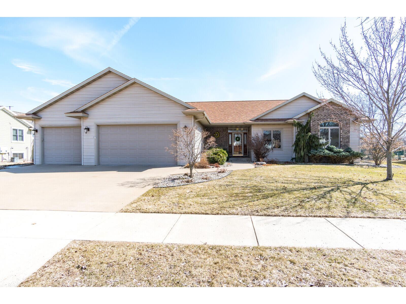 1012 Windhill Onalaska WI 54650 1828820 image1