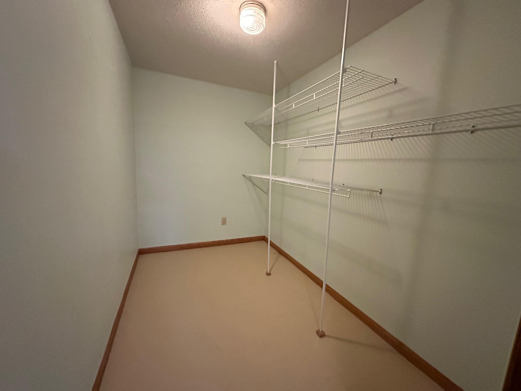 1014 Green Bay Onalaska WI 54650 1948999 image22