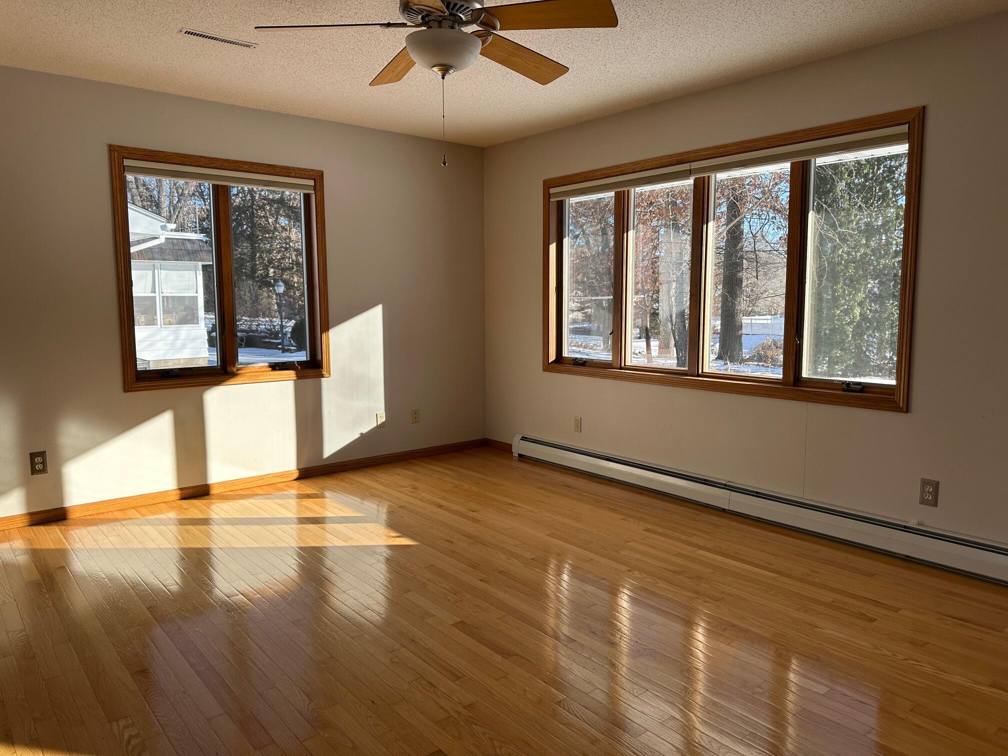 1014 Green Bay Onalaska WI 54650 1948999 image6