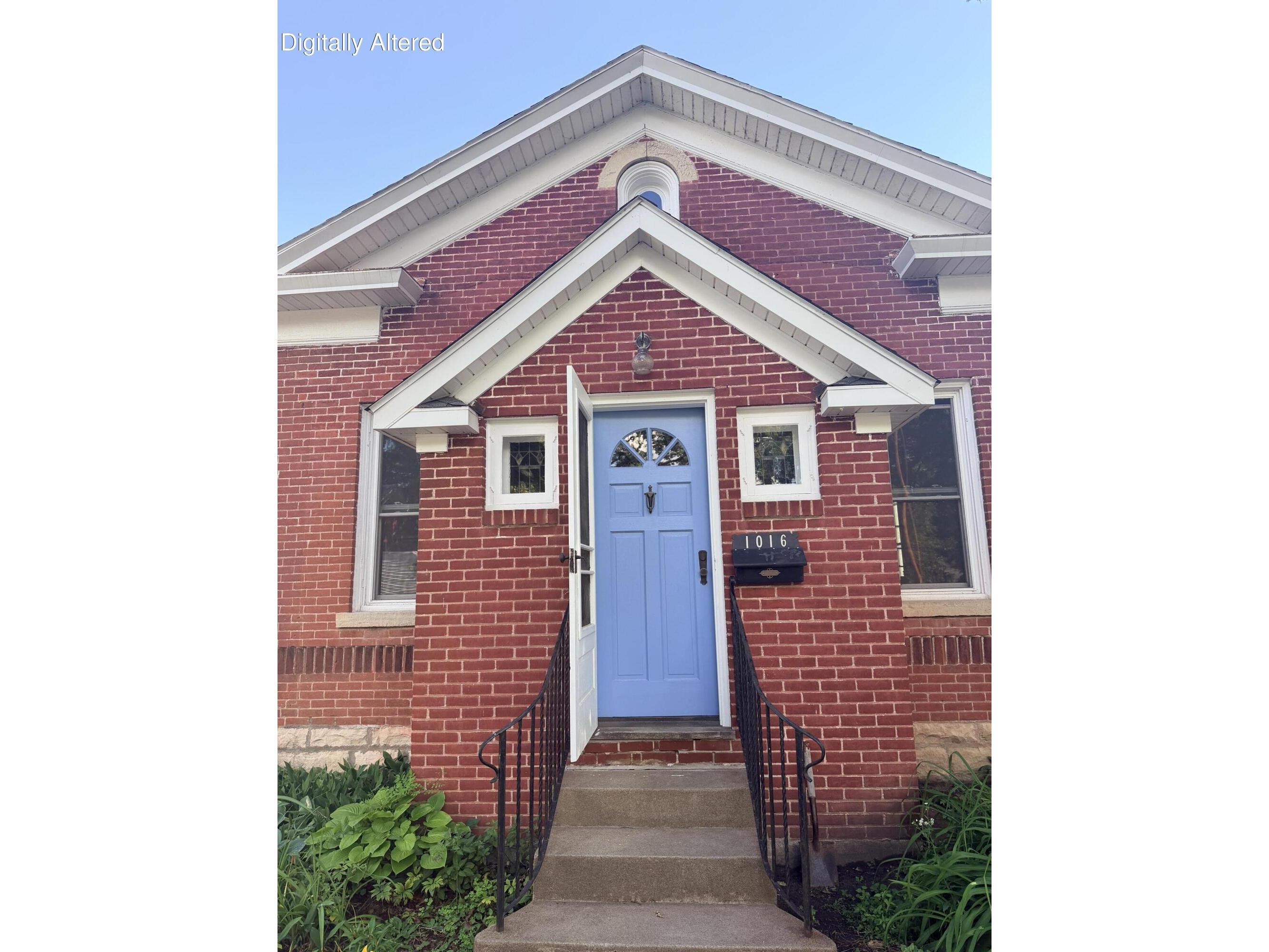 1016 Farnam La Crosse WI 54601 1971654 image1