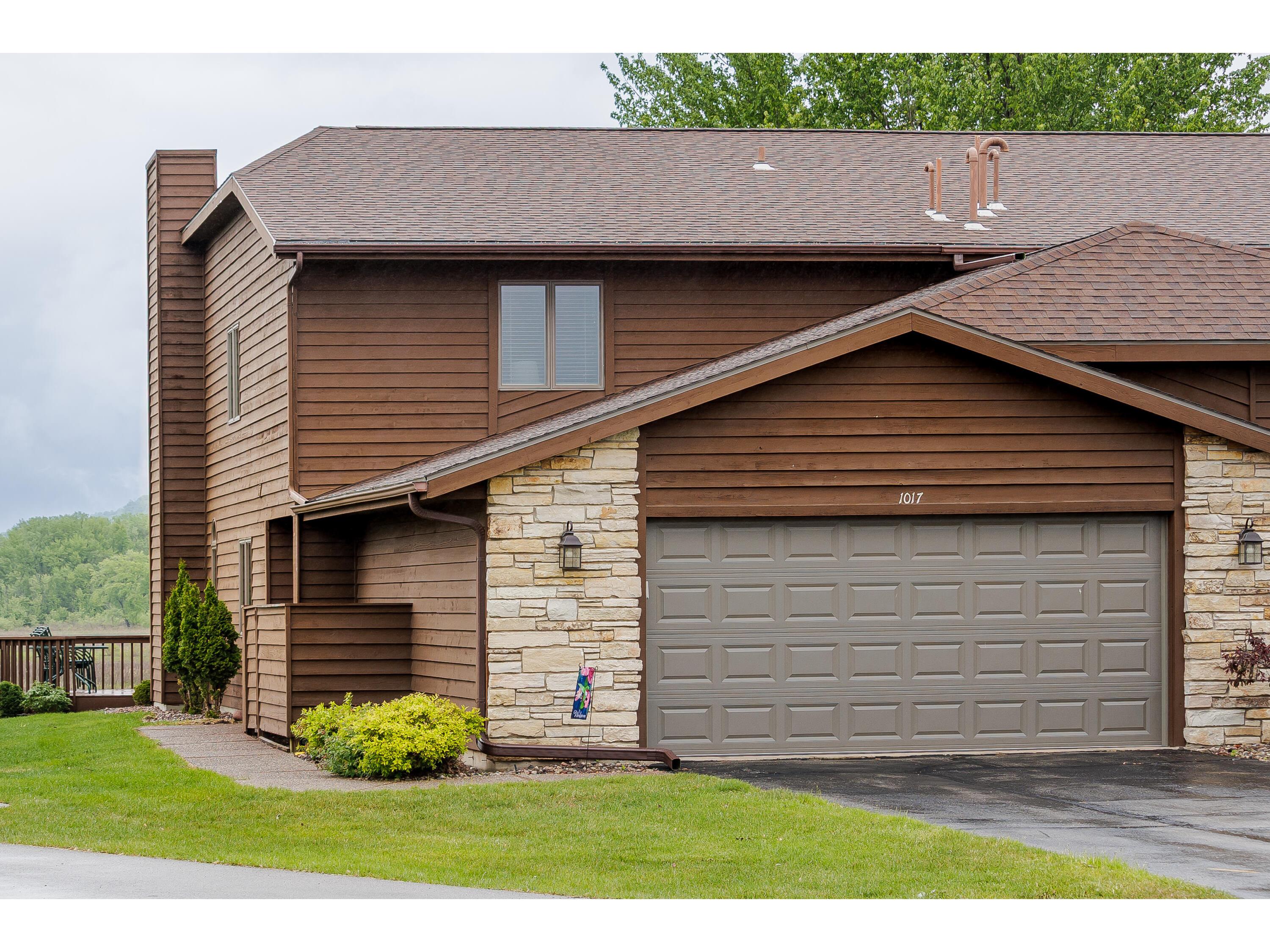 1017 Lauderdale Onalaska WI 54650 1918964 image1