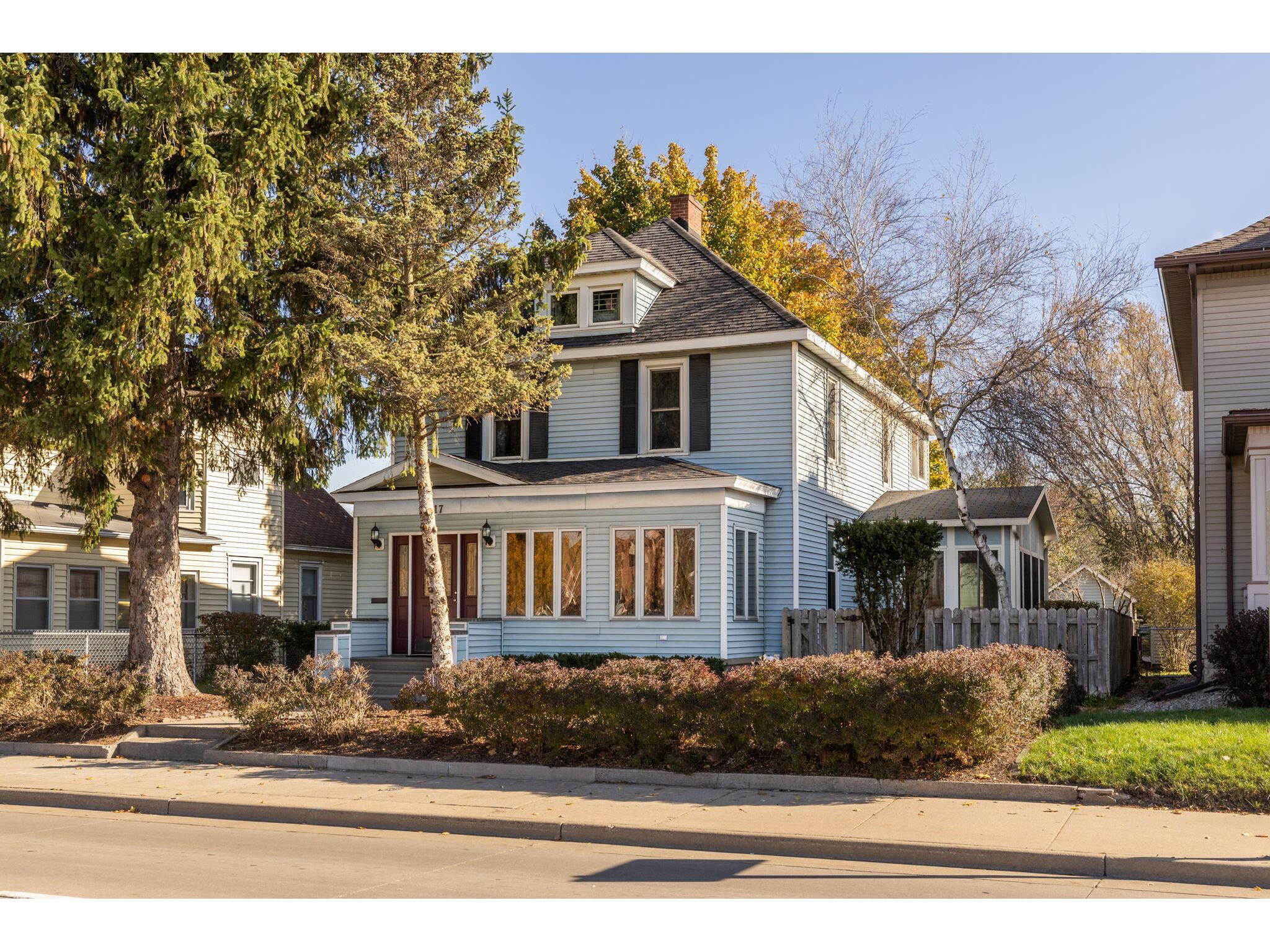 1017 West La Crosse WI 54601 1856486 image1