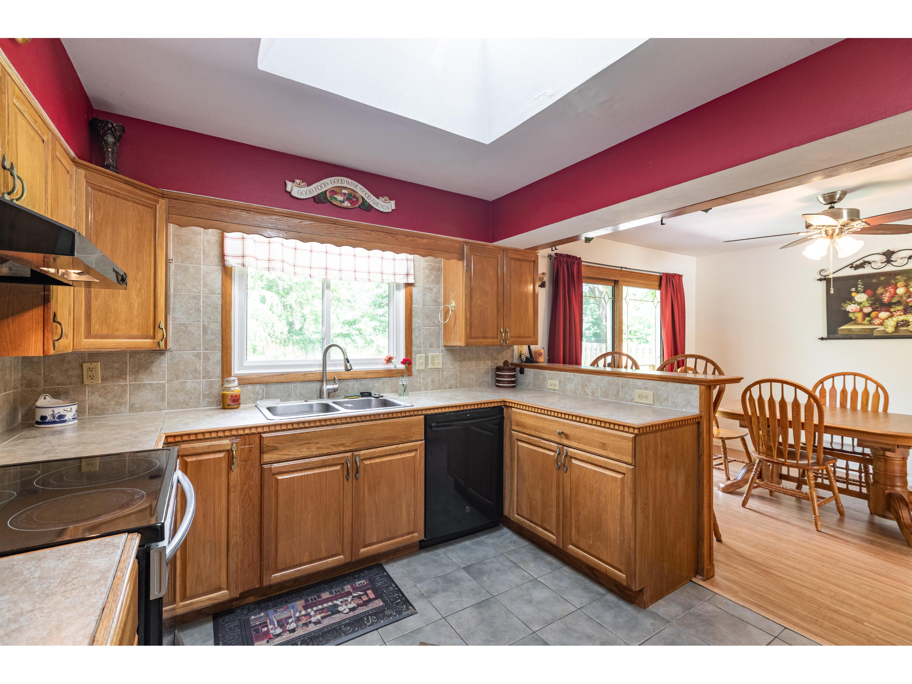 1018 28th La Crosse WI 54601 1968056 image9