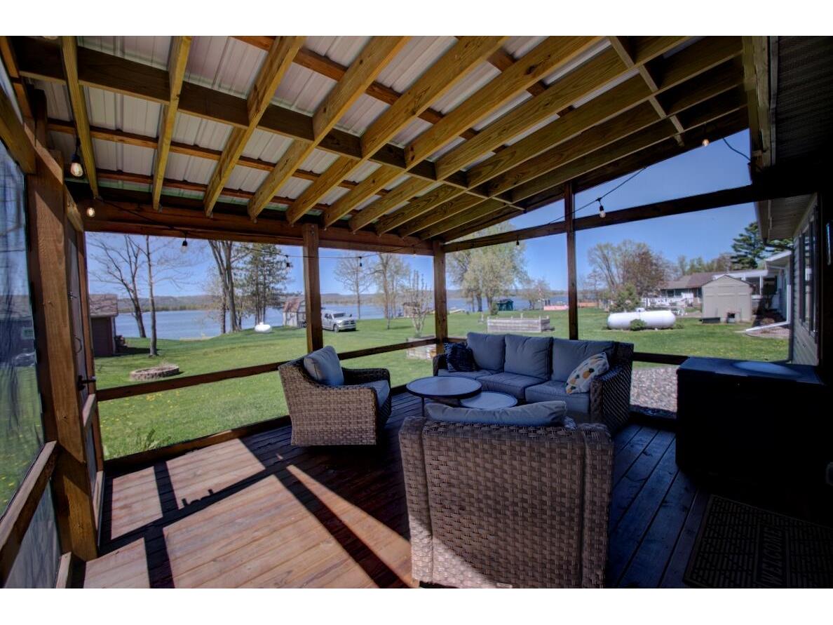 102 N Pearl Stoddard WI 54658 1959881 image10