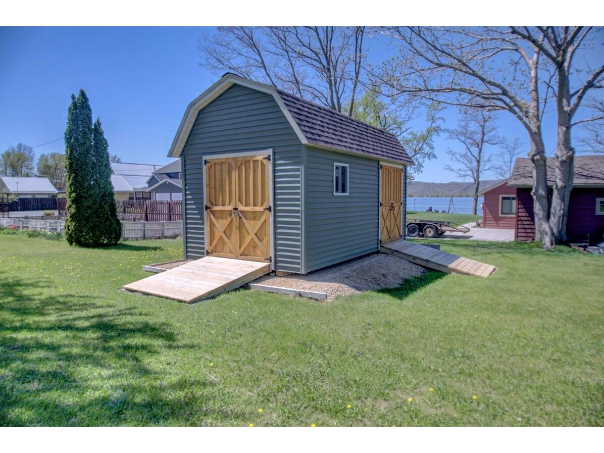 102 N Pearl Stoddard WI 54658 1959881 image23