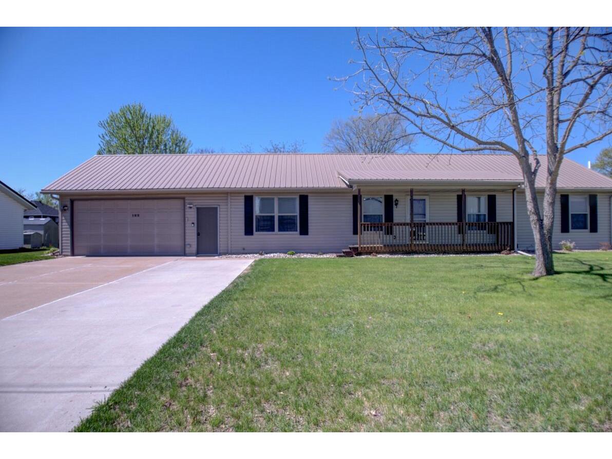 102 N Pearl Stoddard WI 54658 1959881 image31