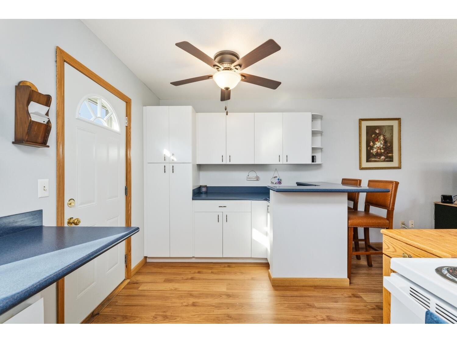 1020 Lake Onalaska WI 54650 1942095 image16