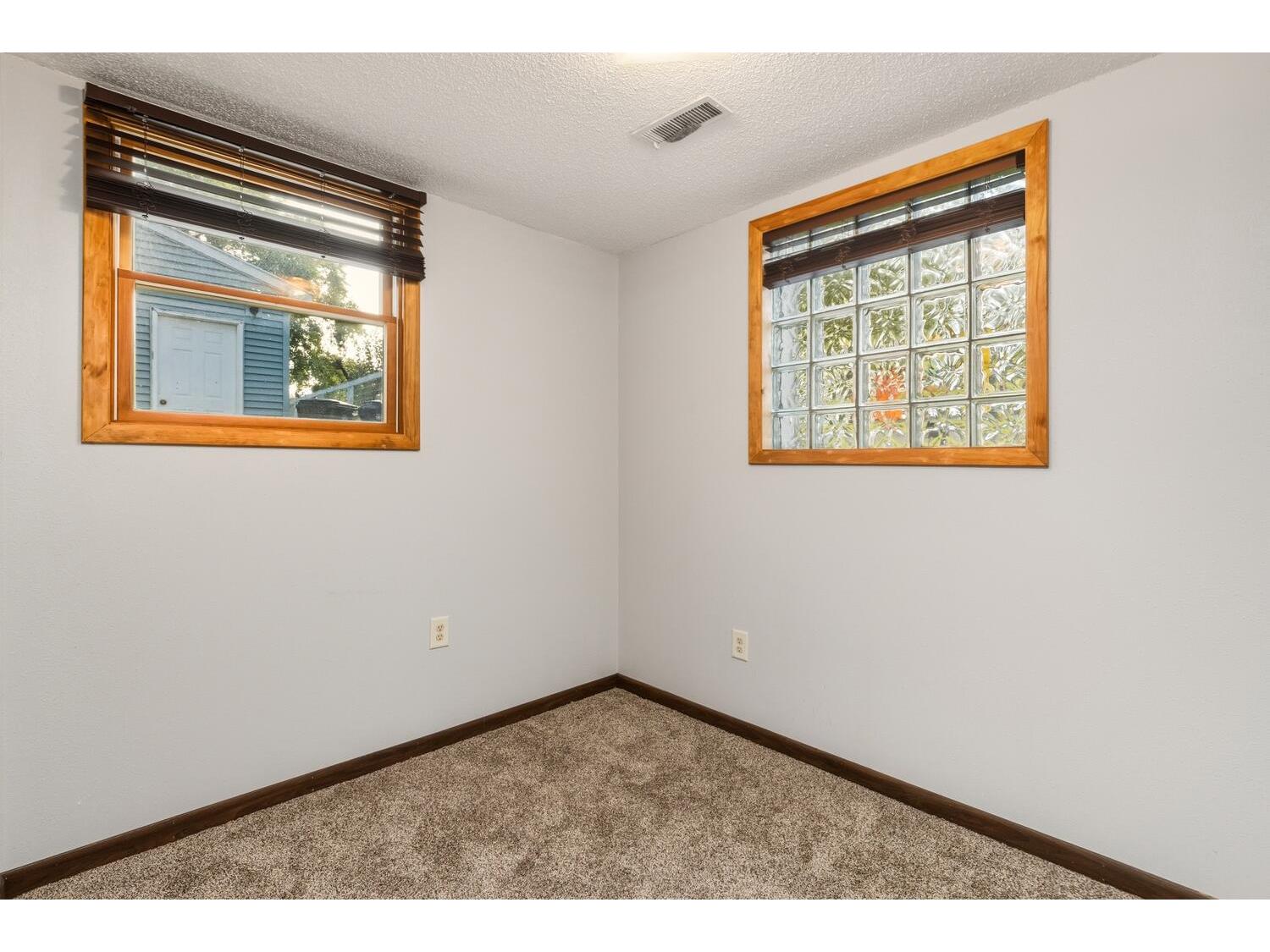 1020 Lake Onalaska WI 54650 1942095 image23