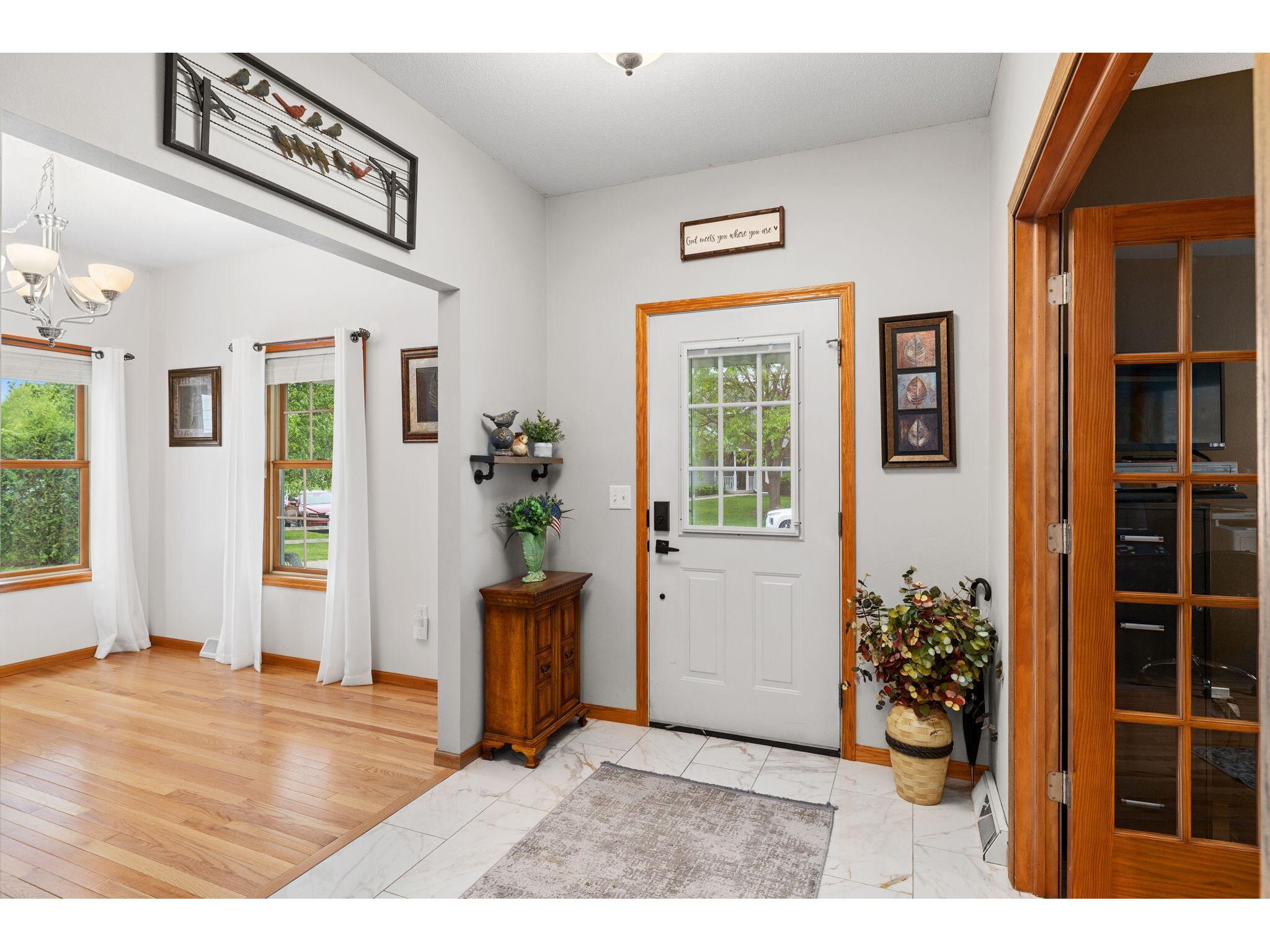 1021 Johnson Onalaska WI 54650 1965394 image2