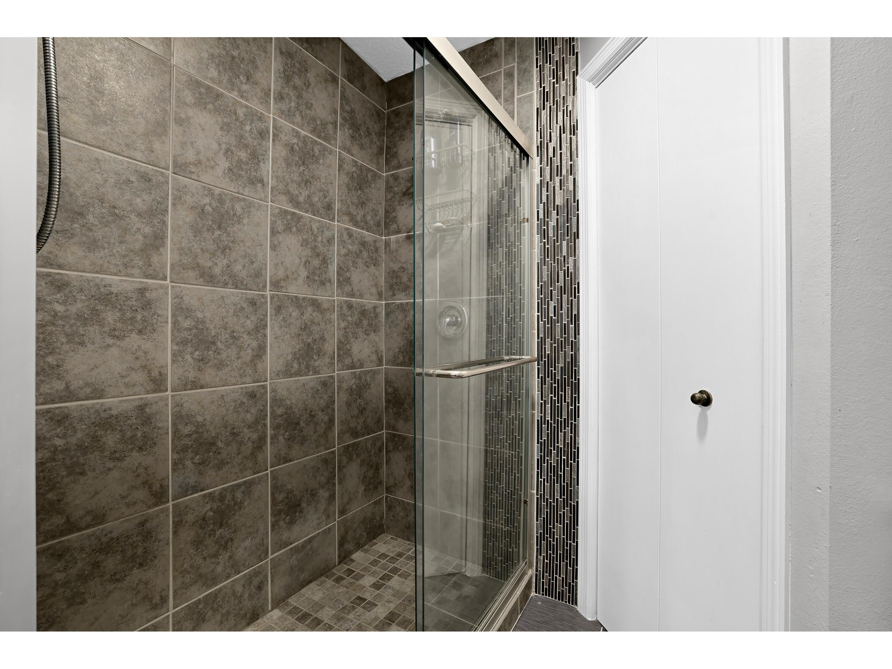 1025 Lauderdale Onalaska WI 54650 1941031 image22