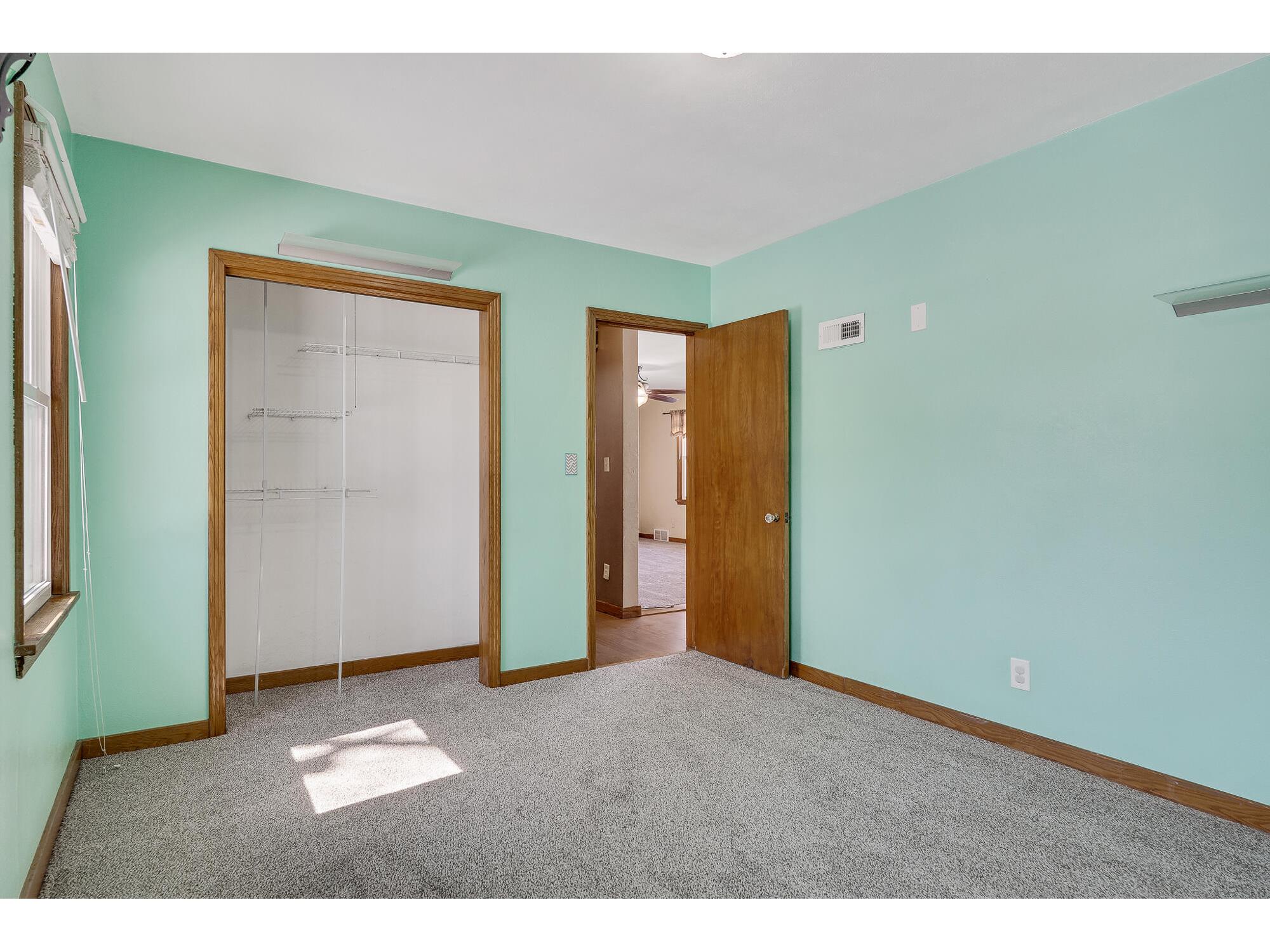 1028 Main Onalaska WI 54650 1954639 image14