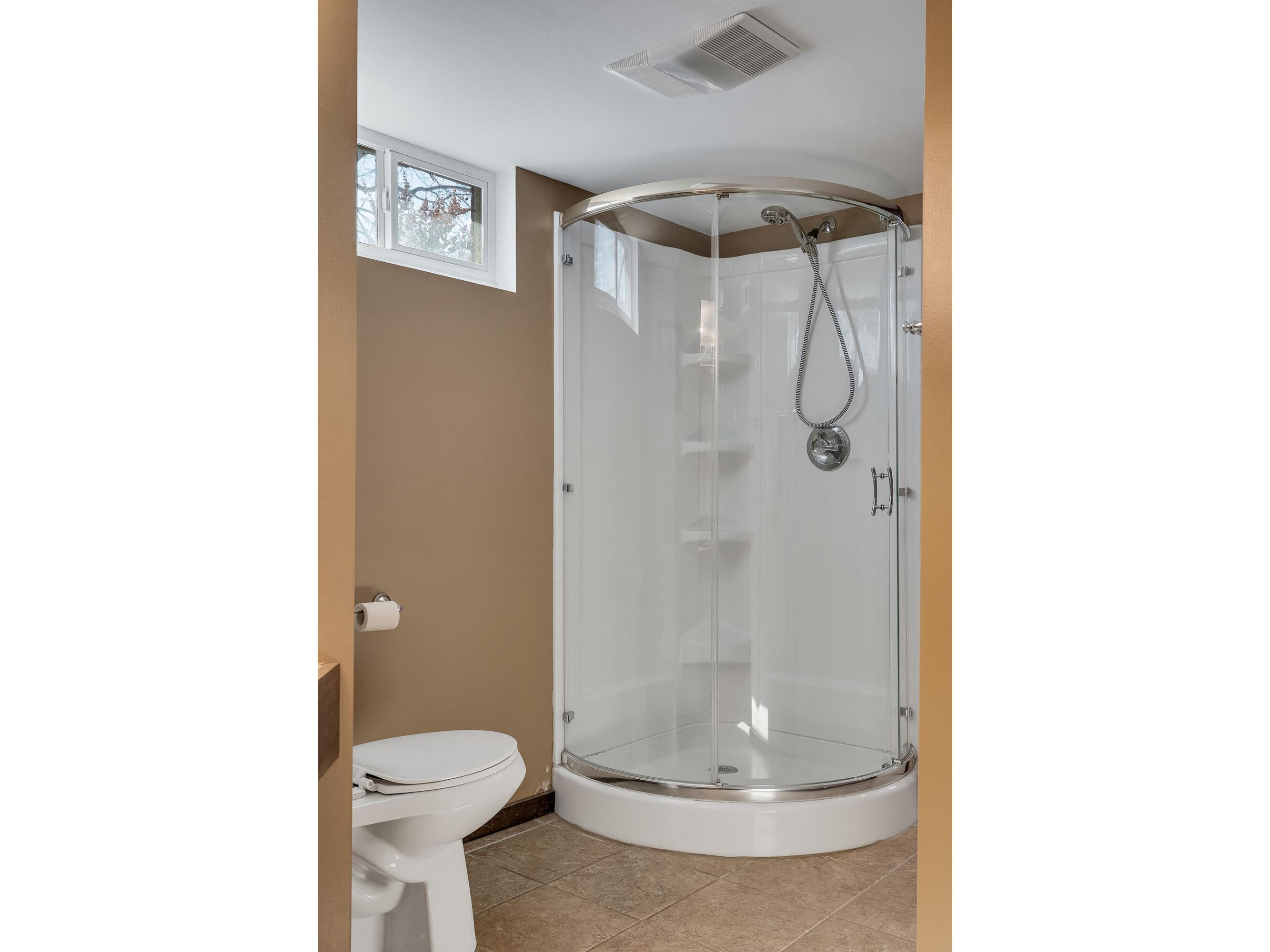 1028 Main Onalaska WI 54650 1954639 image21