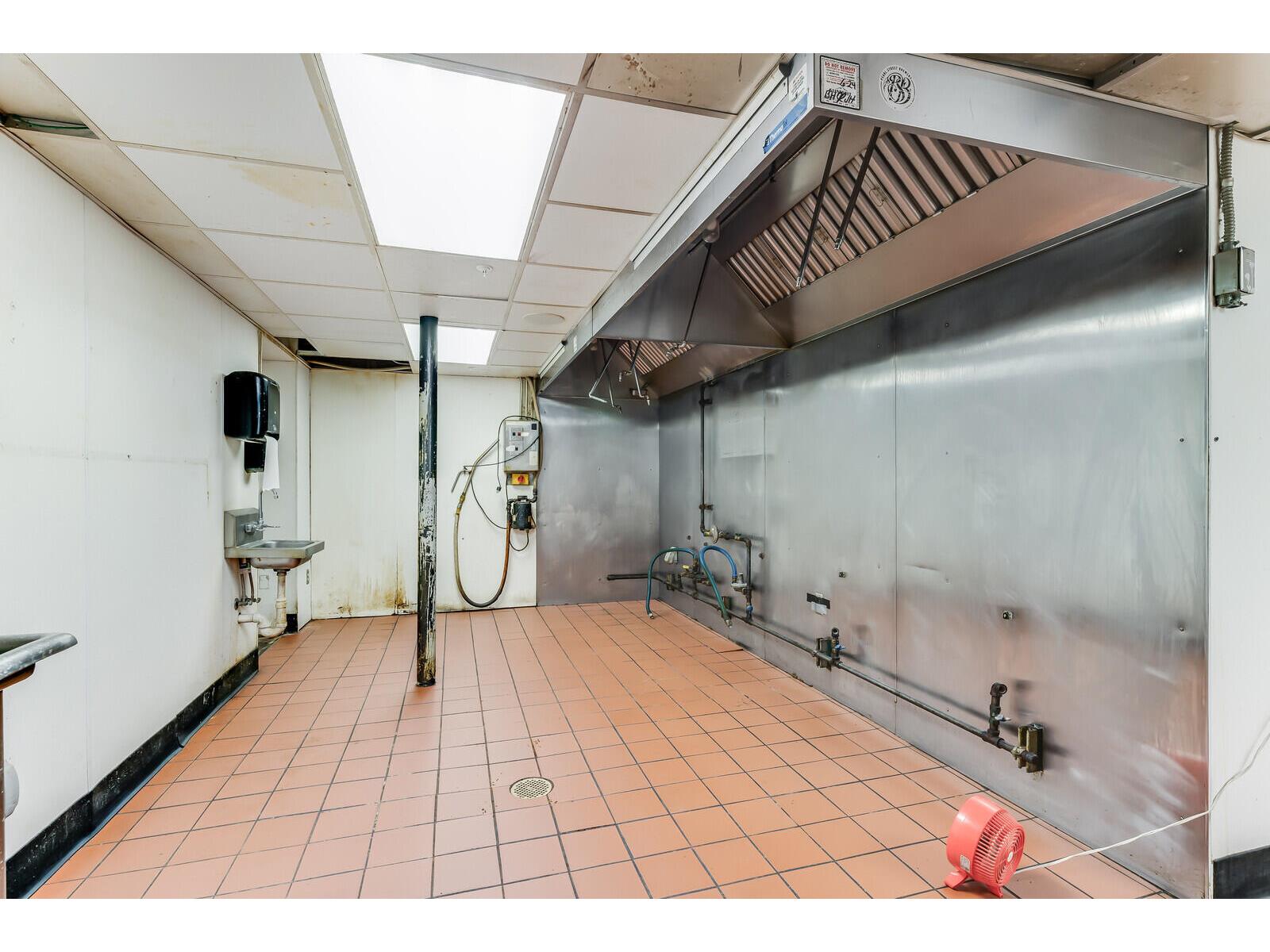 103 3RD #227 MAIN La Crosse WI 54601 1906313 image22