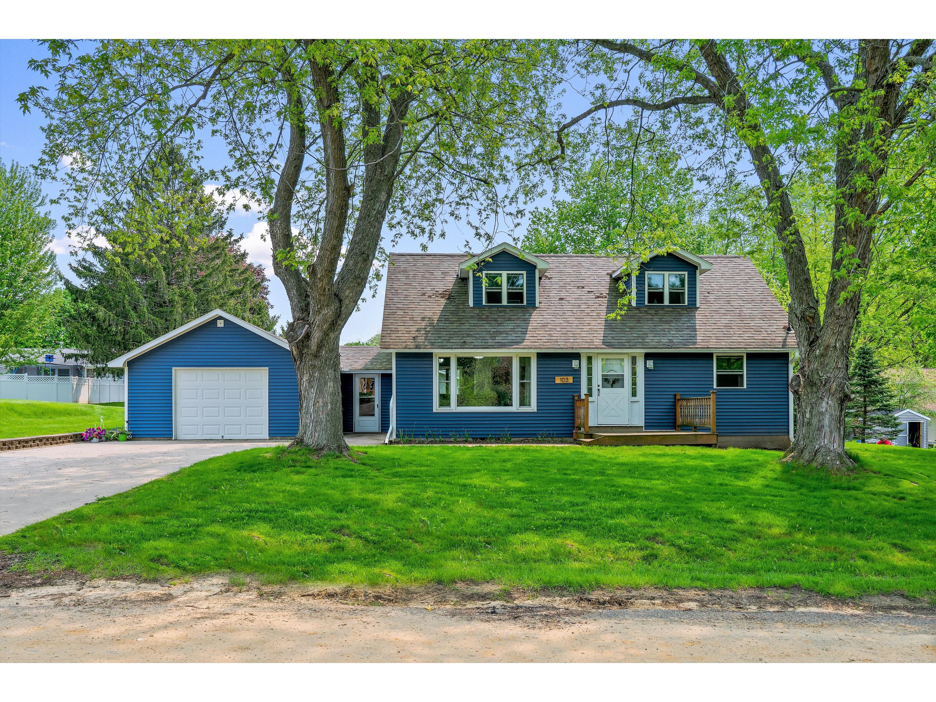 103 Sunset Westby WI 54667 1834888 image1