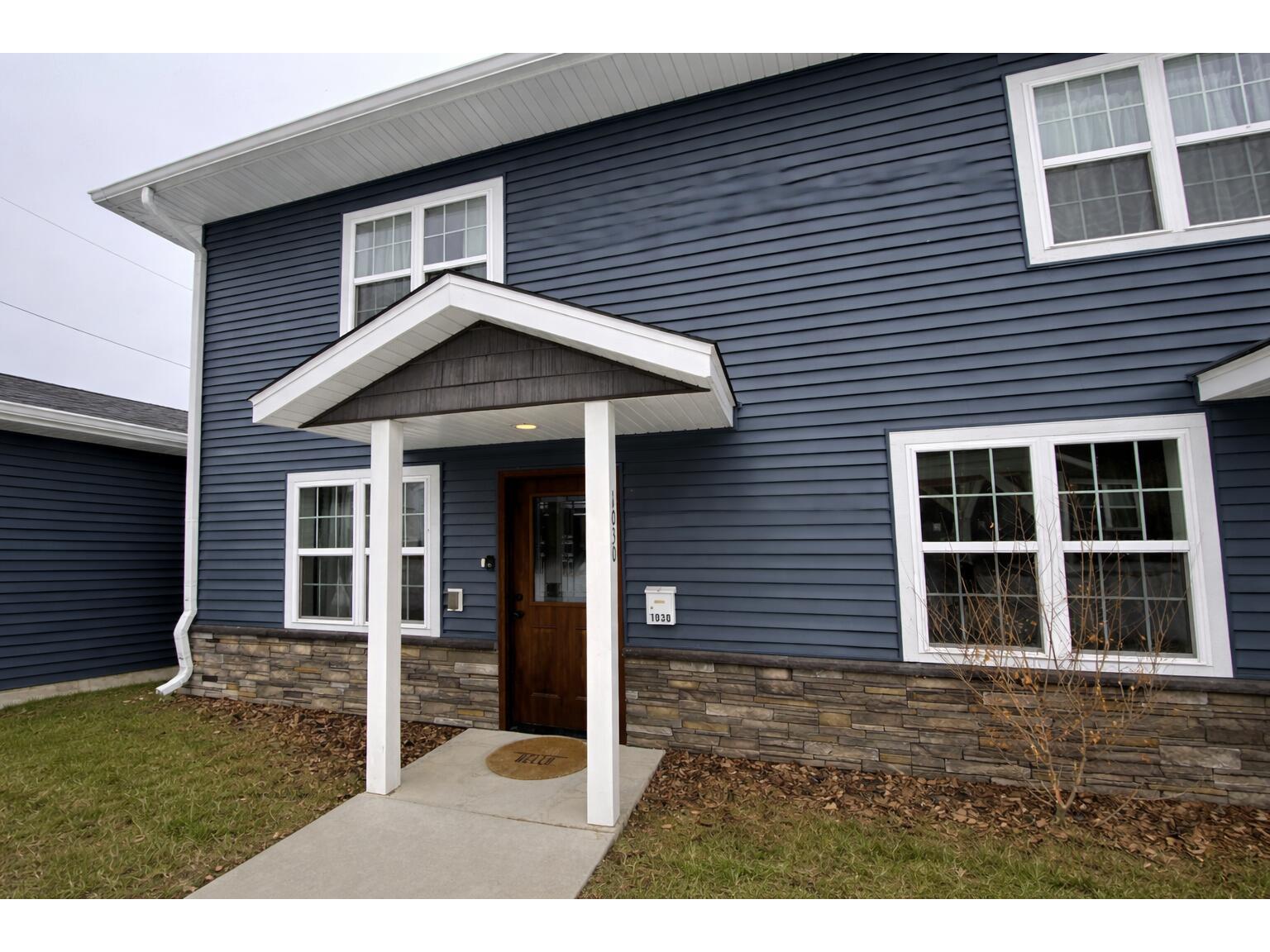 1030 Denton #4 La Crosse WI 54601 1952791 image1