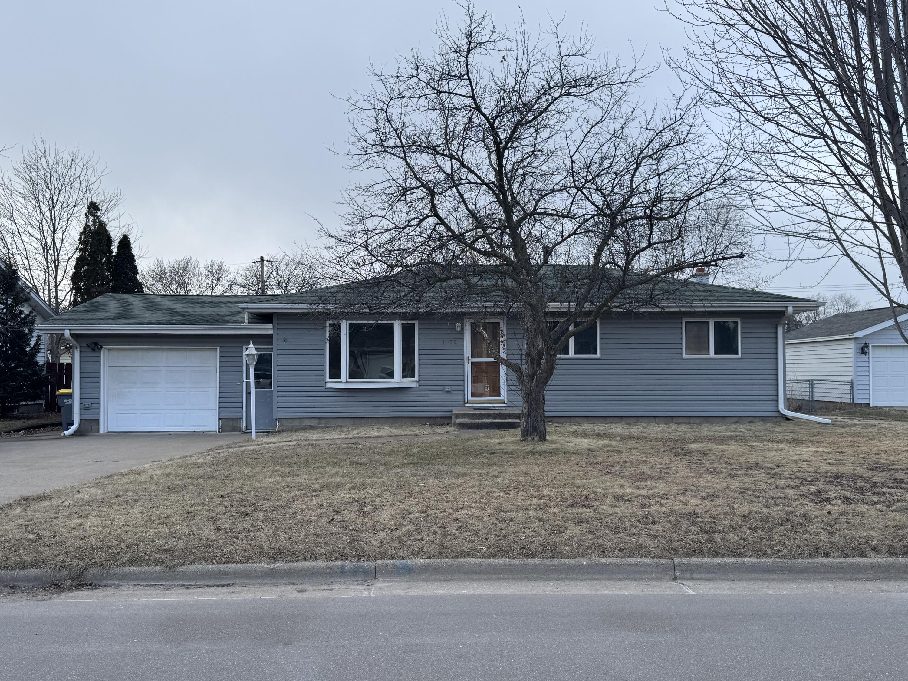 1032 Spruce La Crescent MN 55947 1904552 image1