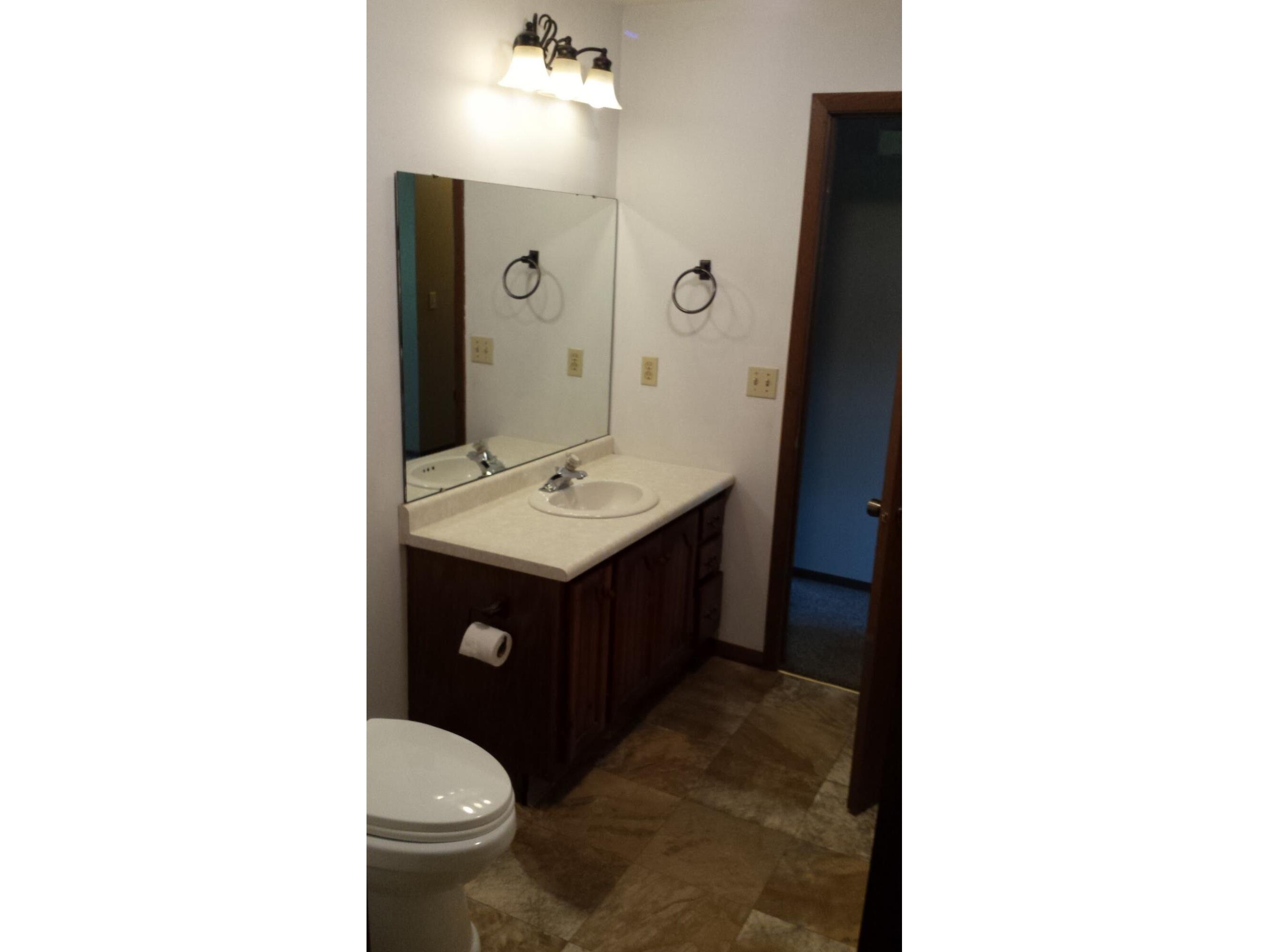 1040 Terrace #1042 Onalaska WI 54650 1939538 image4