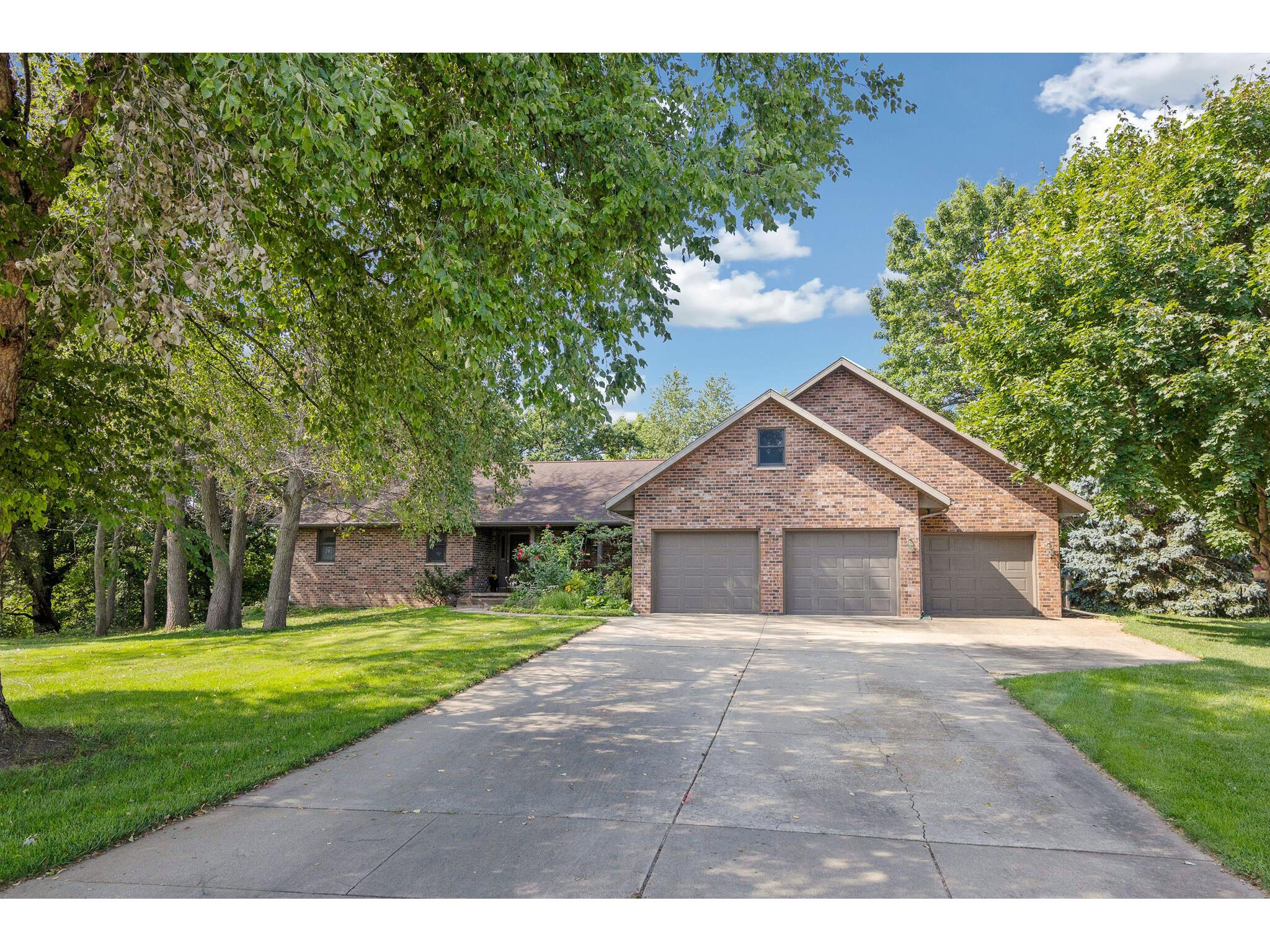 1042 Windsong Onalaska WI 54650 1844961 image1