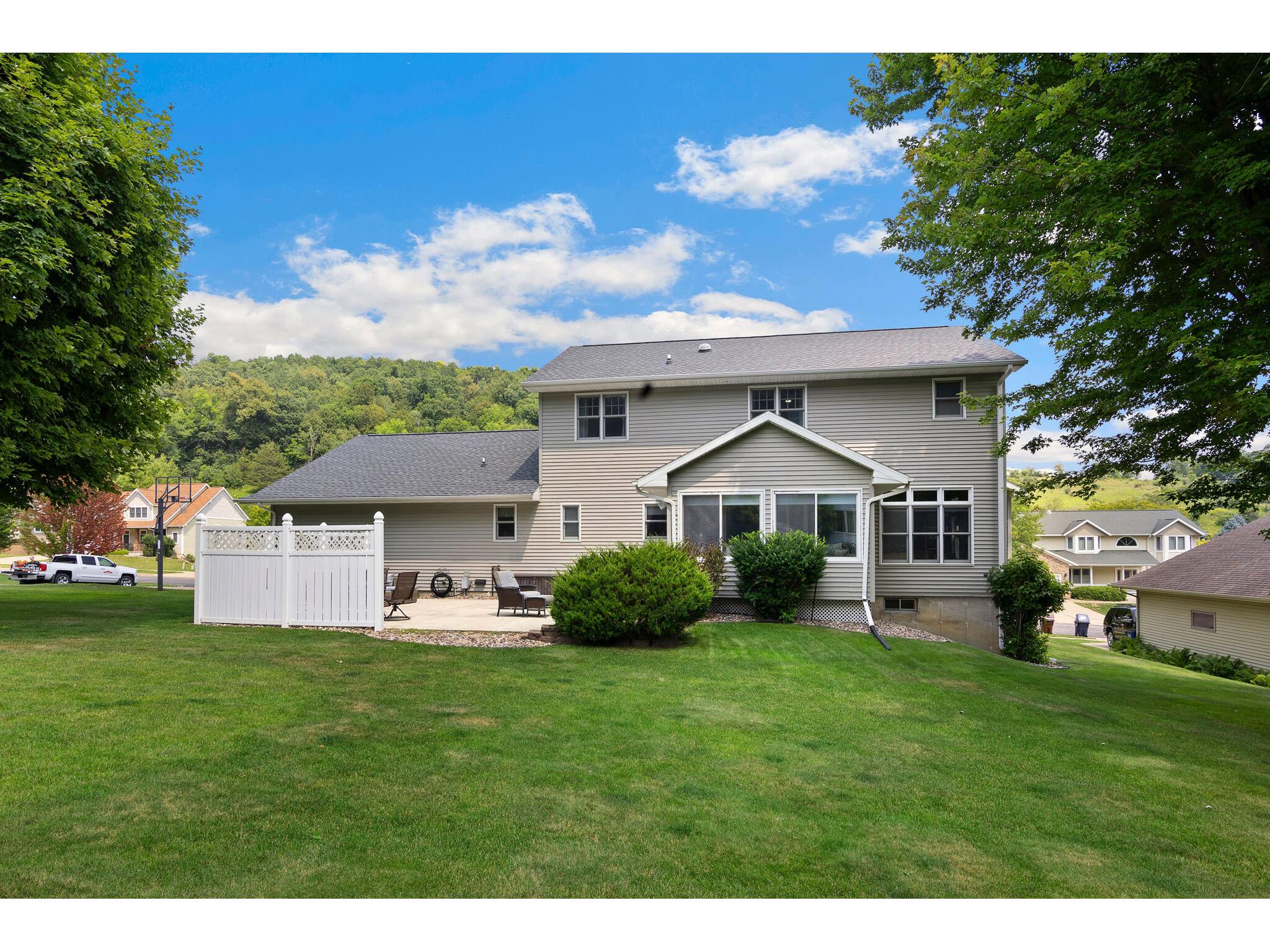1049 Aspen Valley Onalaska WI 54650 1843744 image1