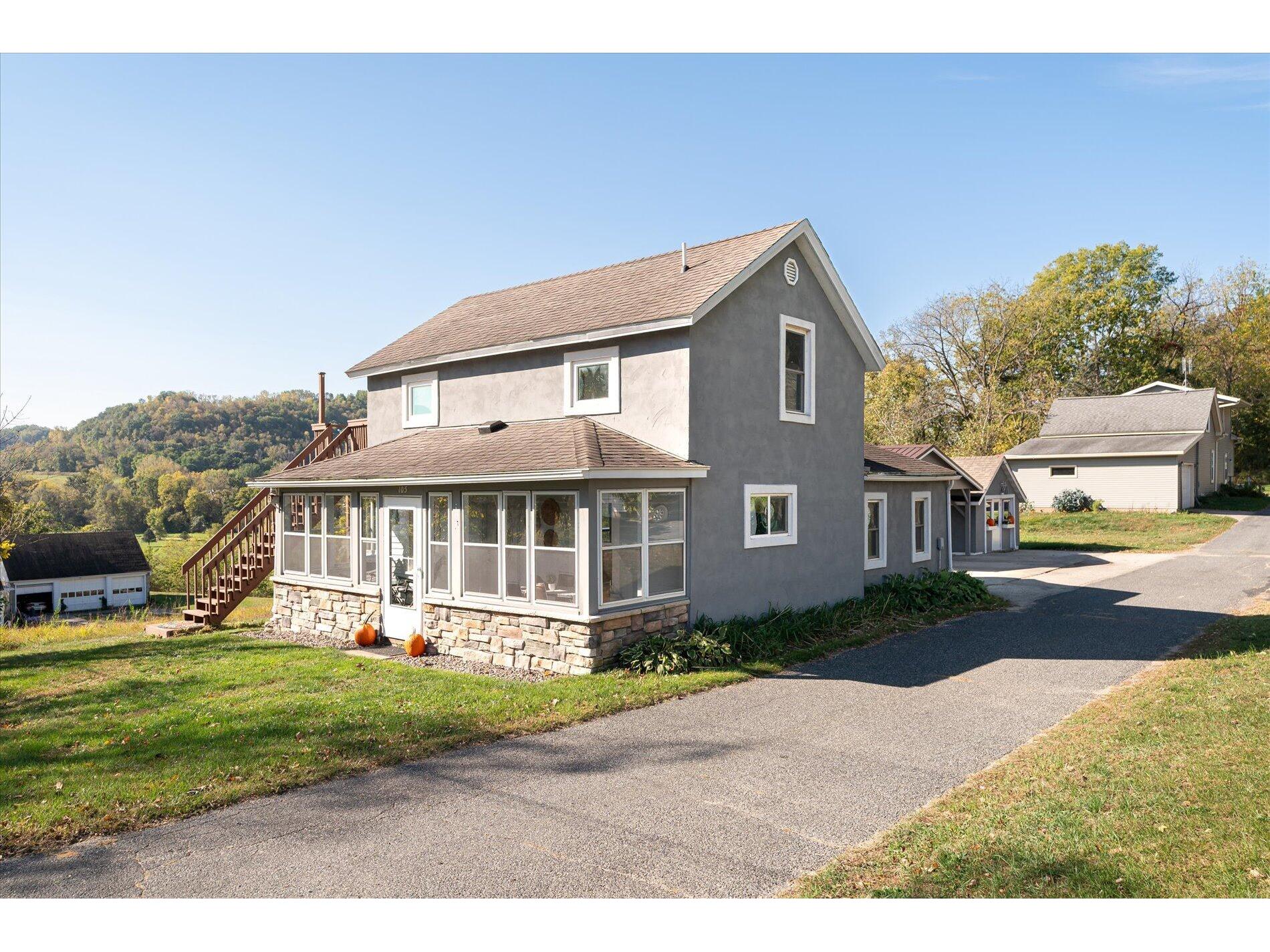 105 6th Hokah MN 55941 1896253 image1