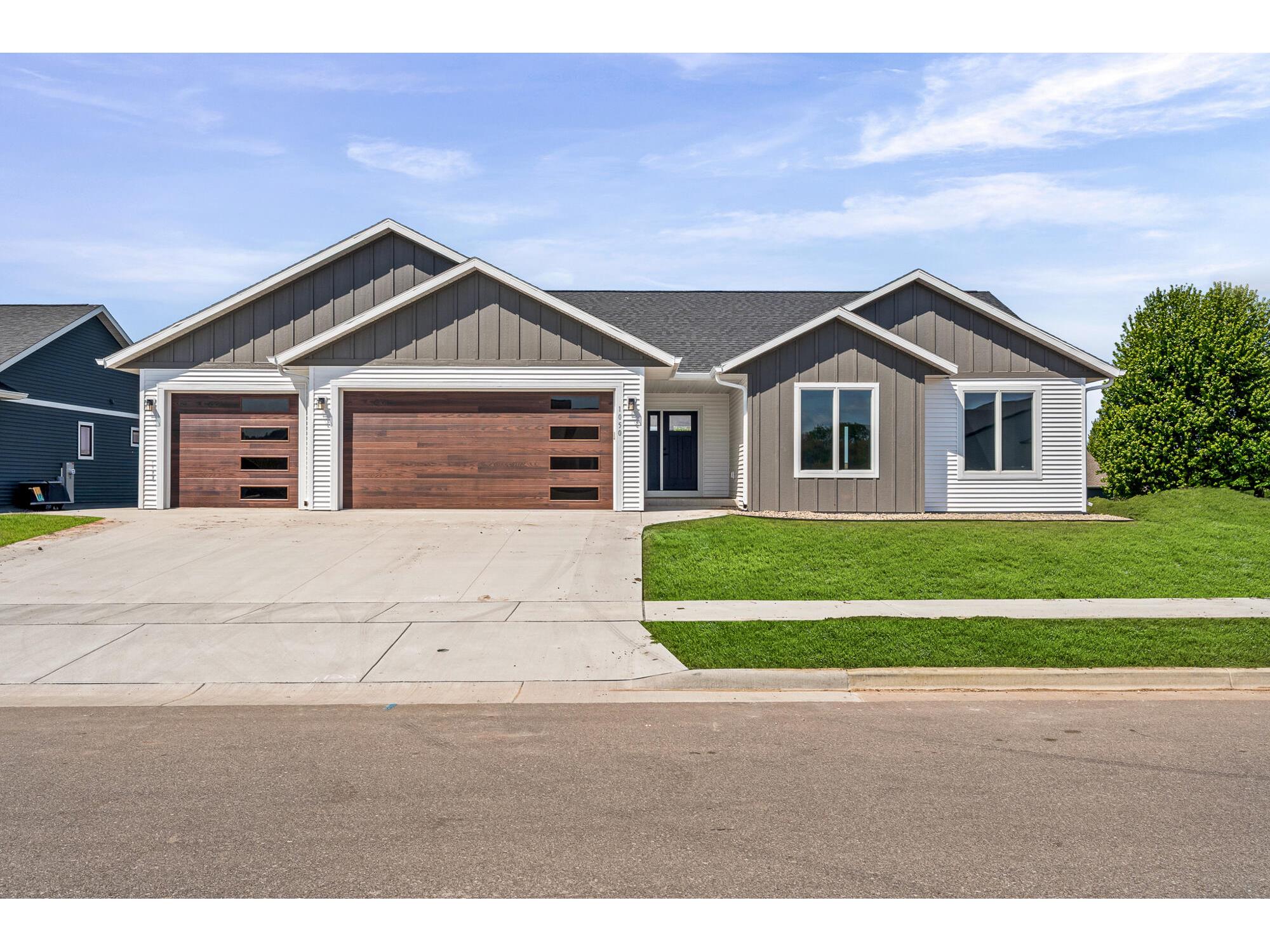 1050 Crockett Holmen WI 54636 1961595 image1
