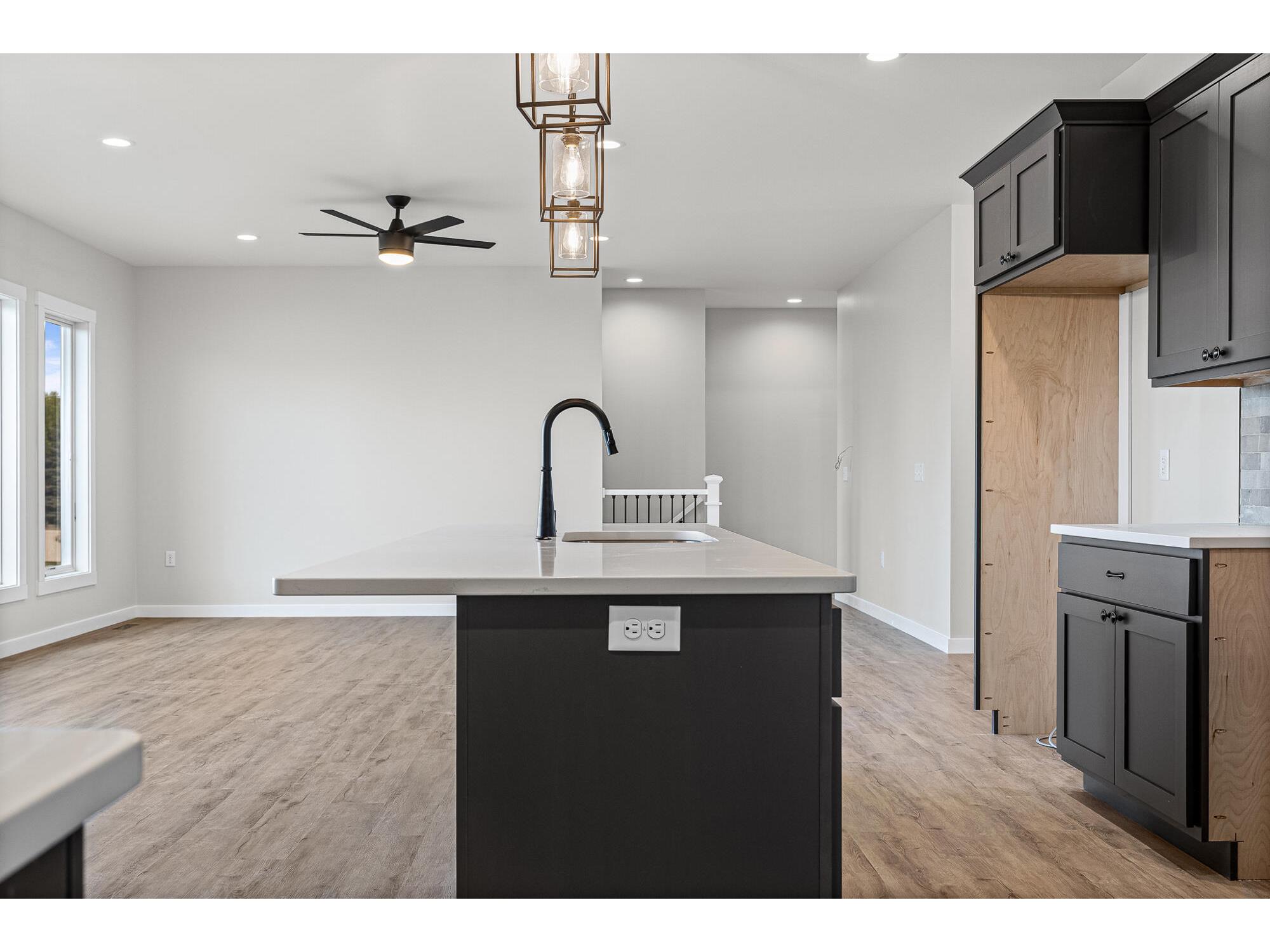 1050 Crockett Holmen WI 54636 1961595 image11