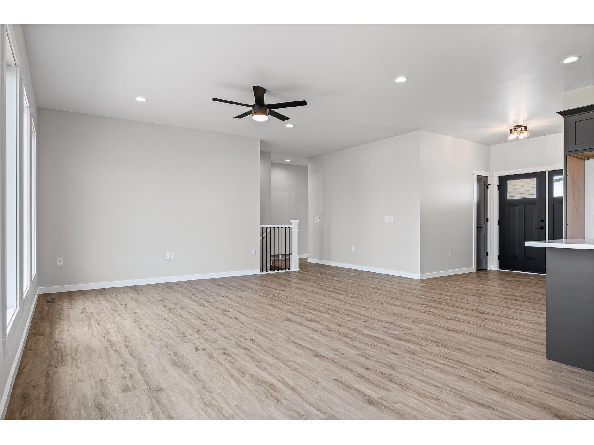 1050 Crockett Holmen WI 54636 1961595 image3