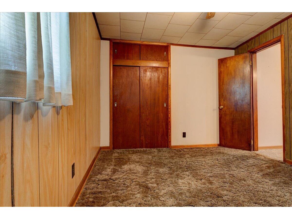 1053 Mitscher Hillsboro WI 54634 1965743 image10