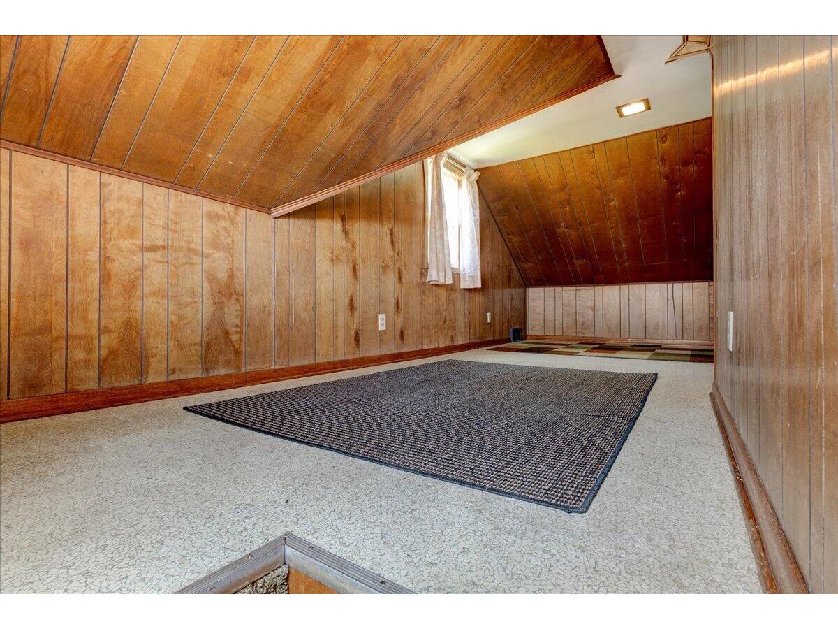 1053 Mitscher Hillsboro WI 54634 1965743 image21