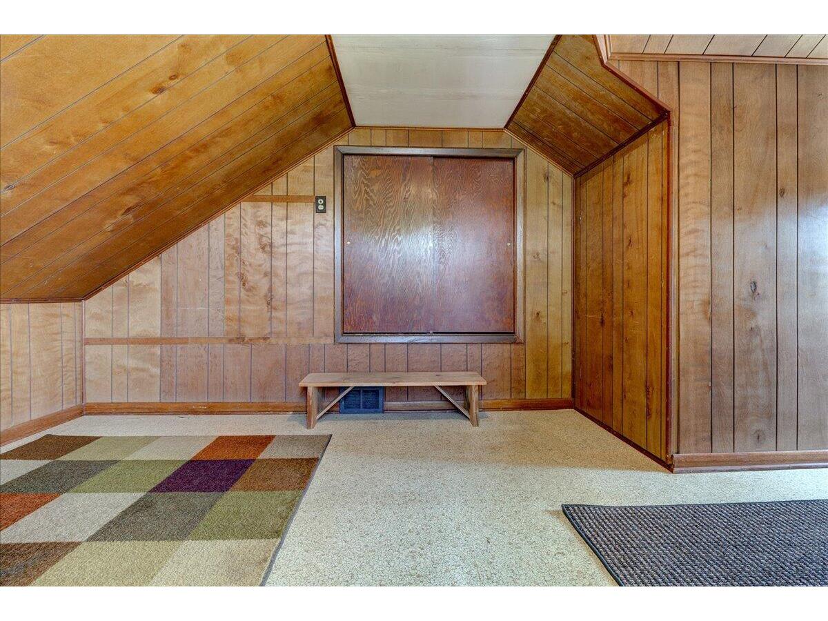 1053 Mitscher Hillsboro WI 54634 1965743 image24