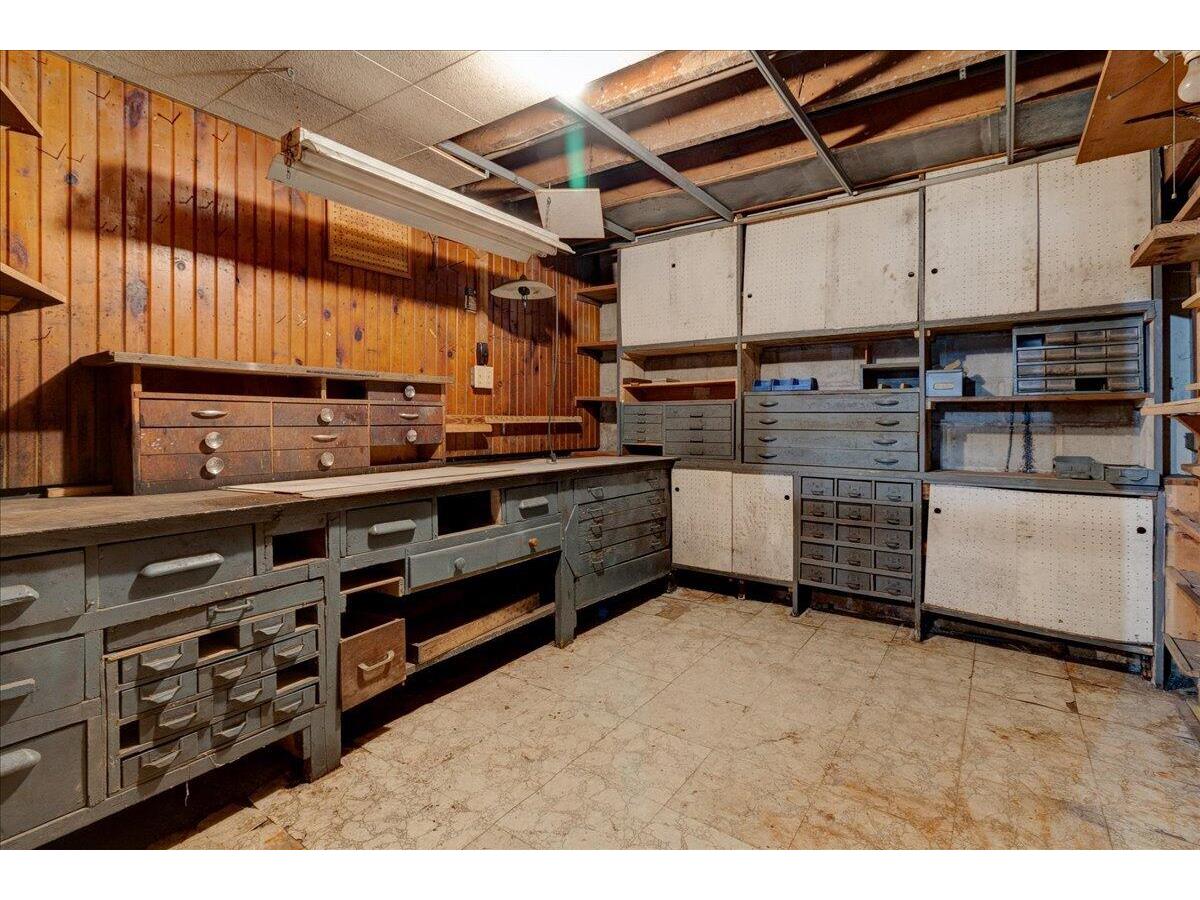 1053 Mitscher Hillsboro WI 54634 1965743 image32