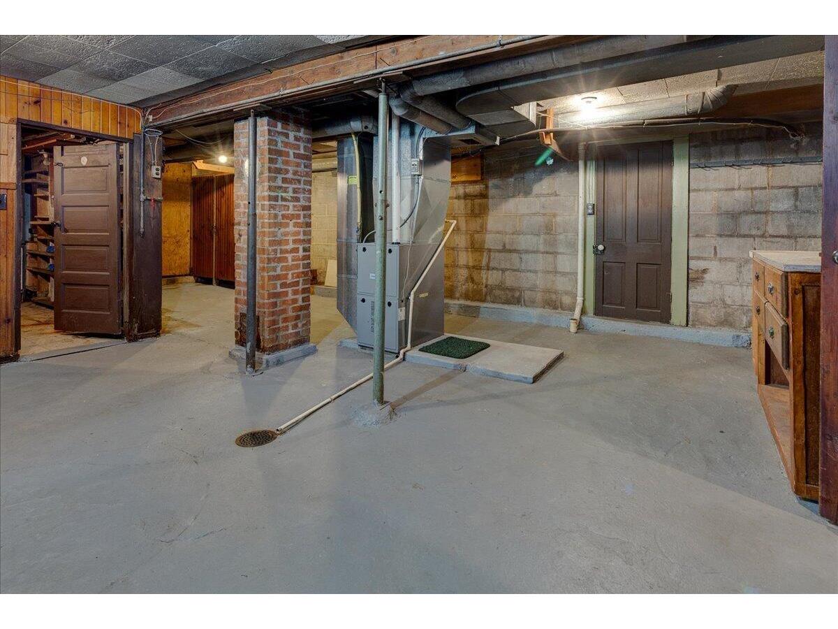 1053 Mitscher Hillsboro WI 54634 1965743 image34