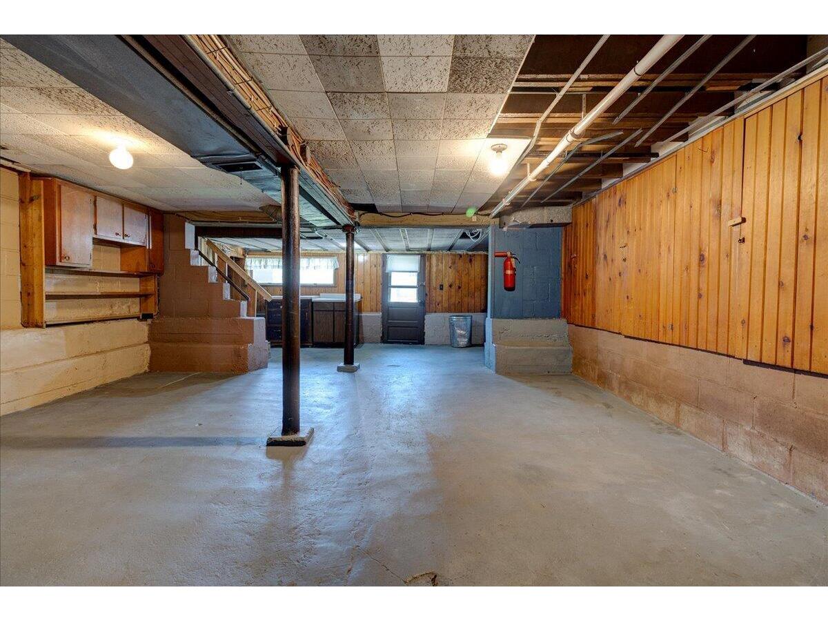 1053 Mitscher Hillsboro WI 54634 1965743 image38