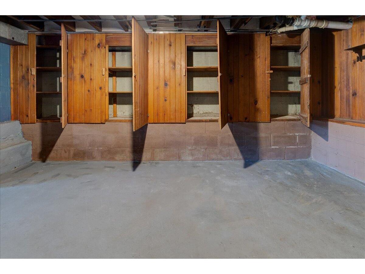 1053 Mitscher Hillsboro WI 54634 1965743 image39