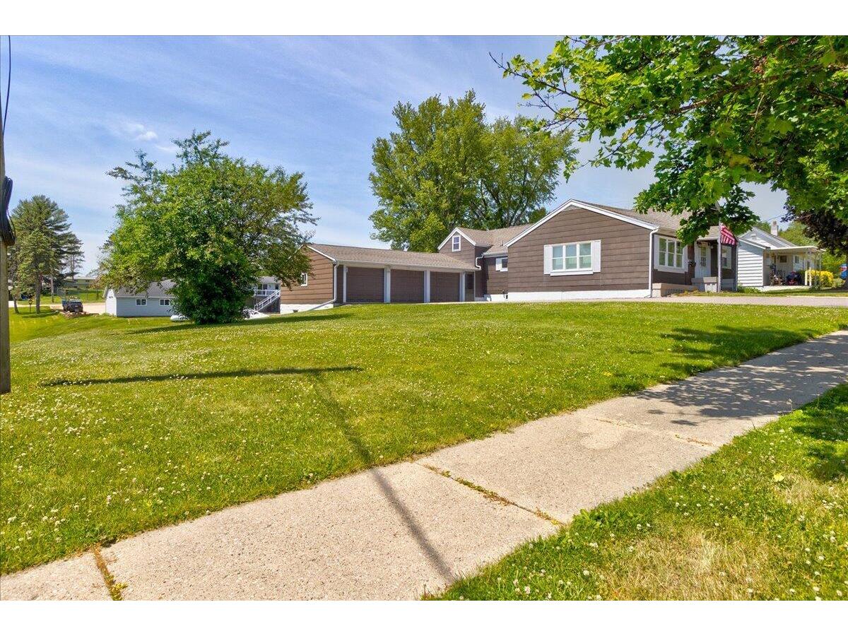 1053 Mitscher Hillsboro WI 54634 1965743 image49