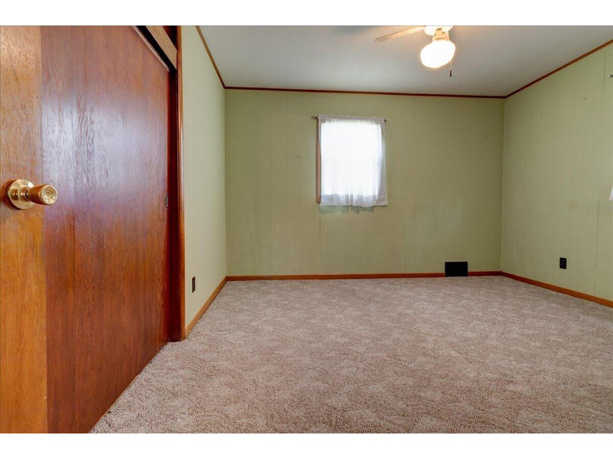1053 Mitscher Hillsboro WI 54634 1965743 image5